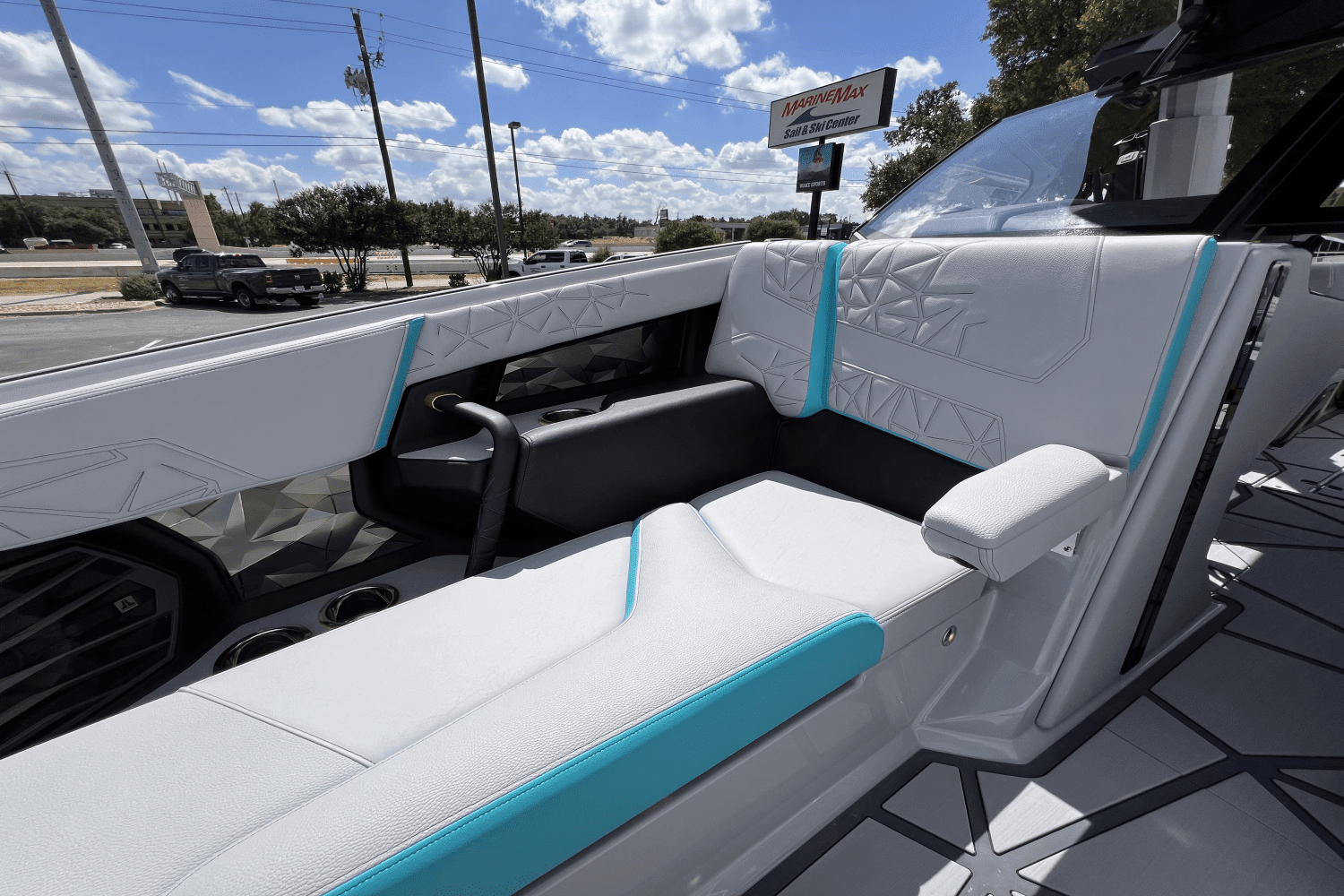 2025 Nautique 25 Paragon Image Thumbnail #24