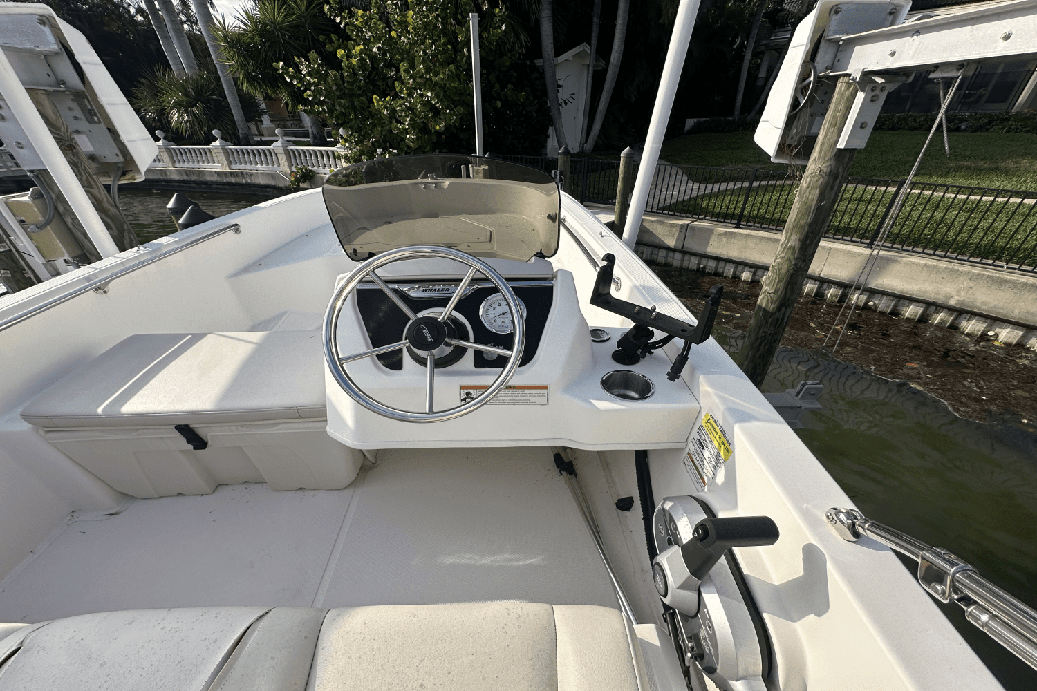 2021 Boston Whaler 16 SPORT Image Thumbnail #13