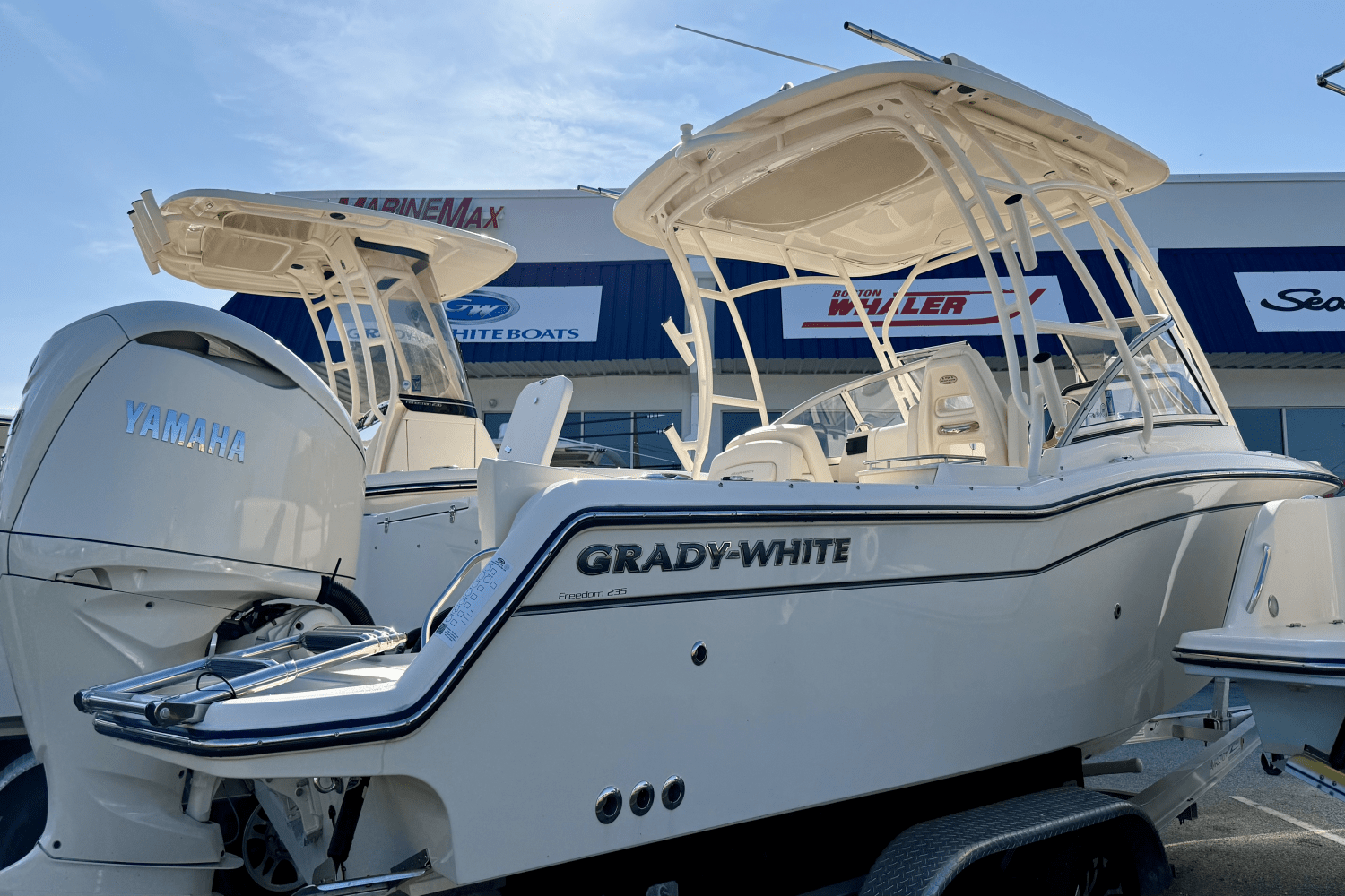 2025 Grady-White Freedom 235 Image Thumbnail #2