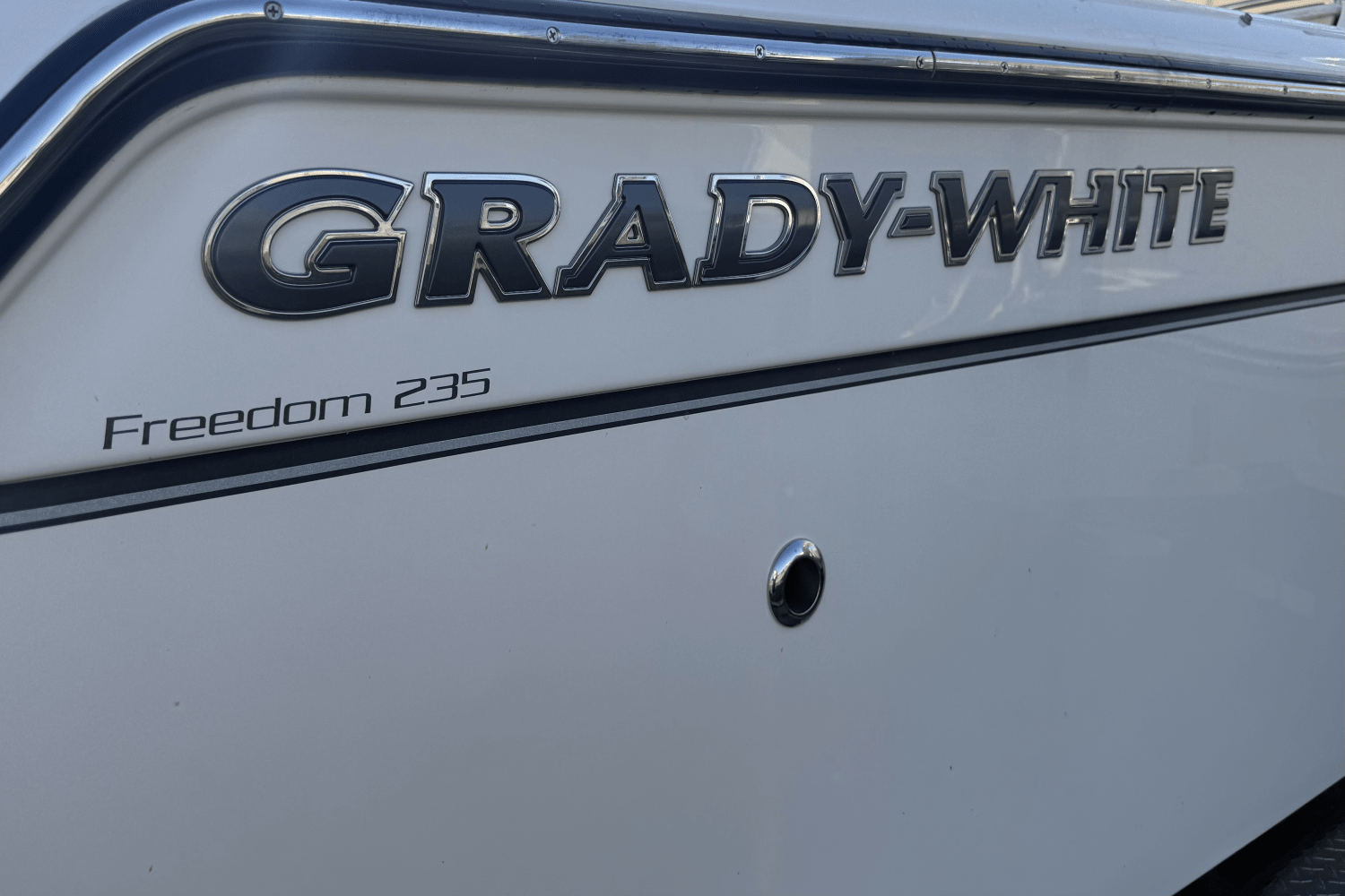 2025 Grady-White Freedom 235 Image Thumbnail #3