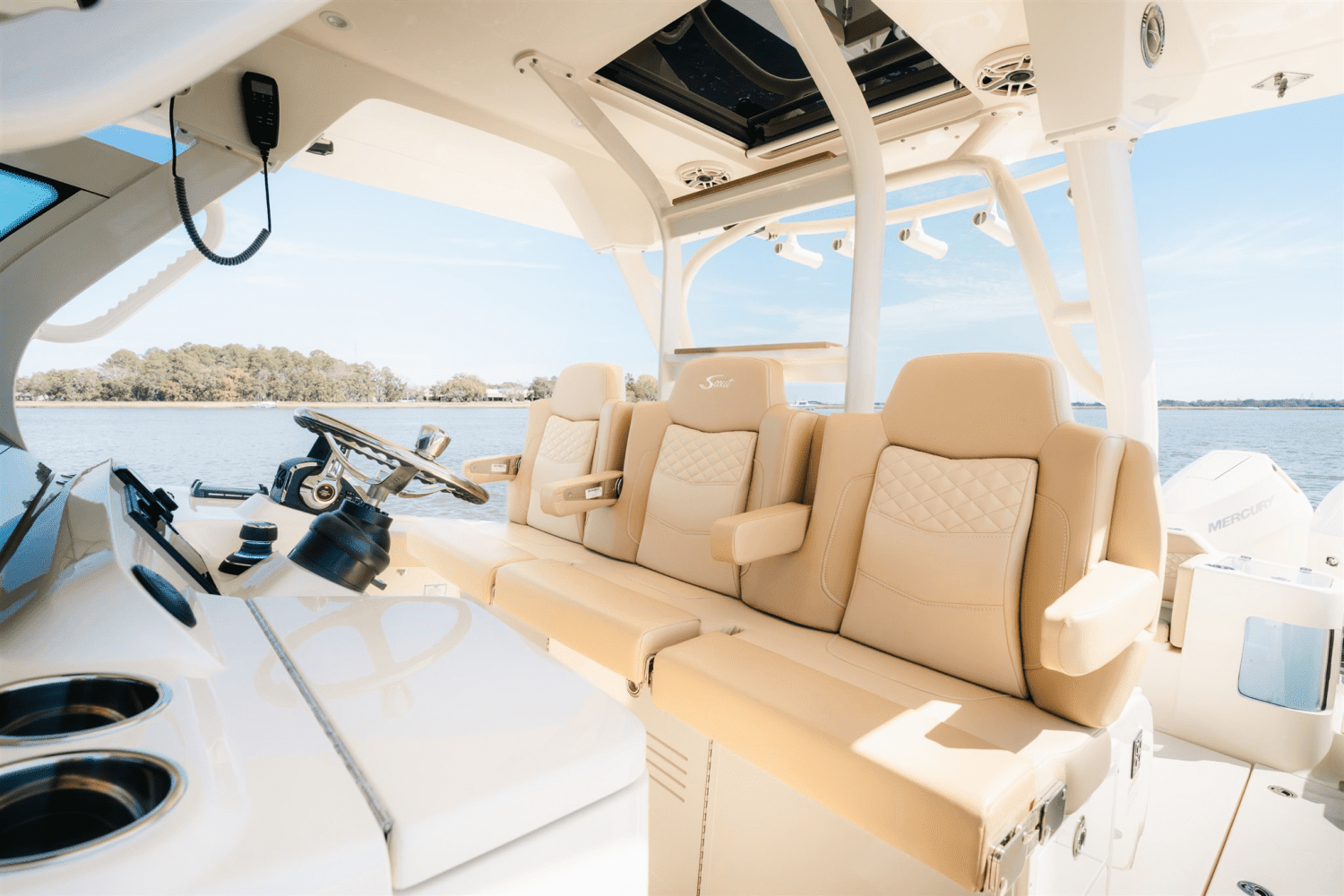 2025 Scout 400 LXF Image Thumbnail #17