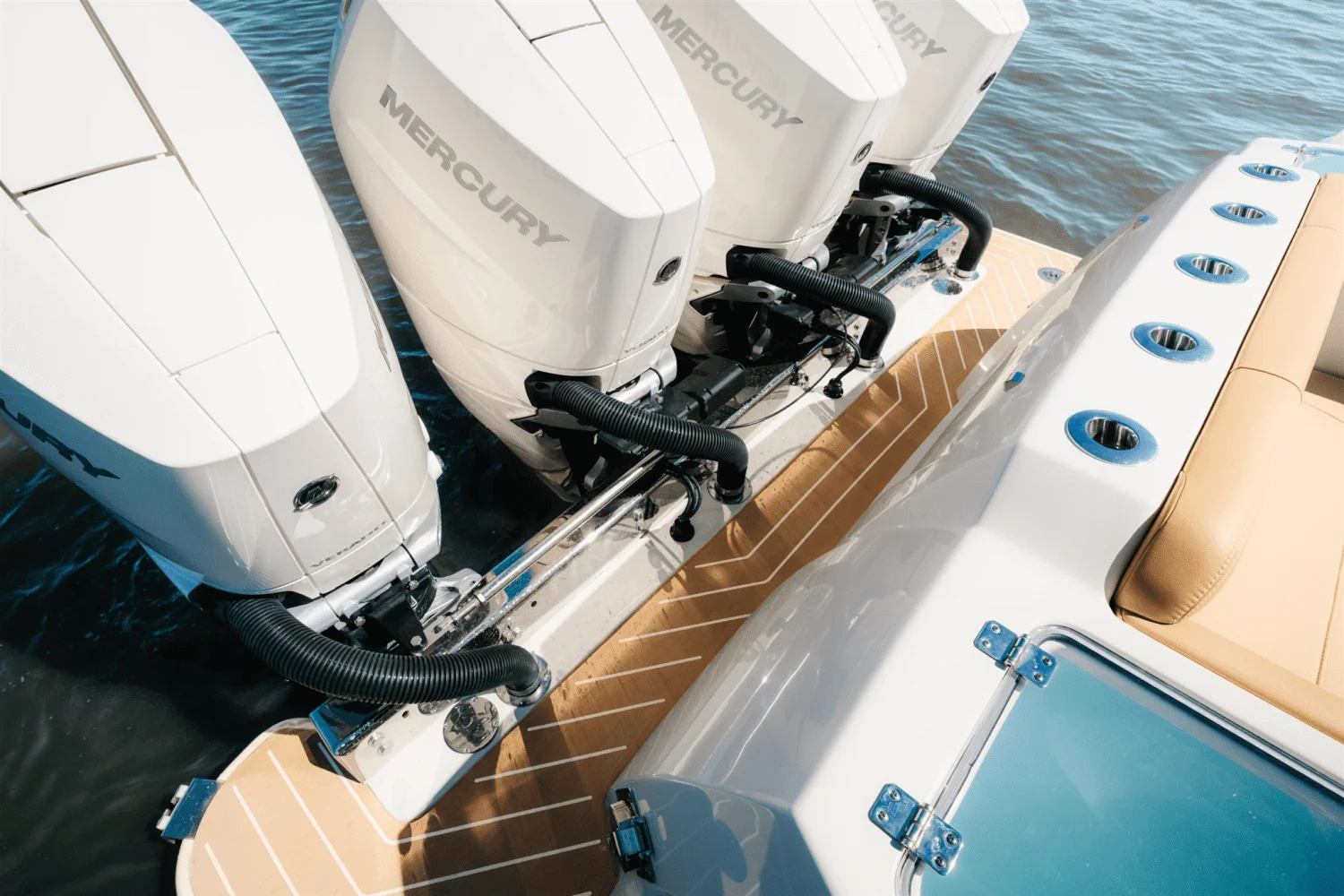 2025 Scout 400 LXF Image Thumbnail #11