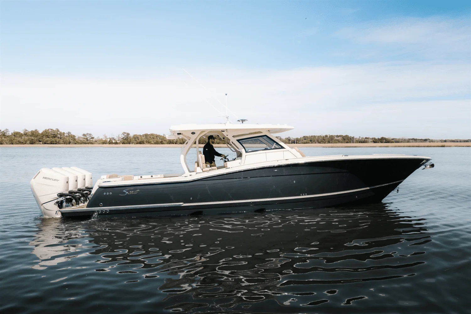 2025 Scout 400 LXF Image Thumbnail #0