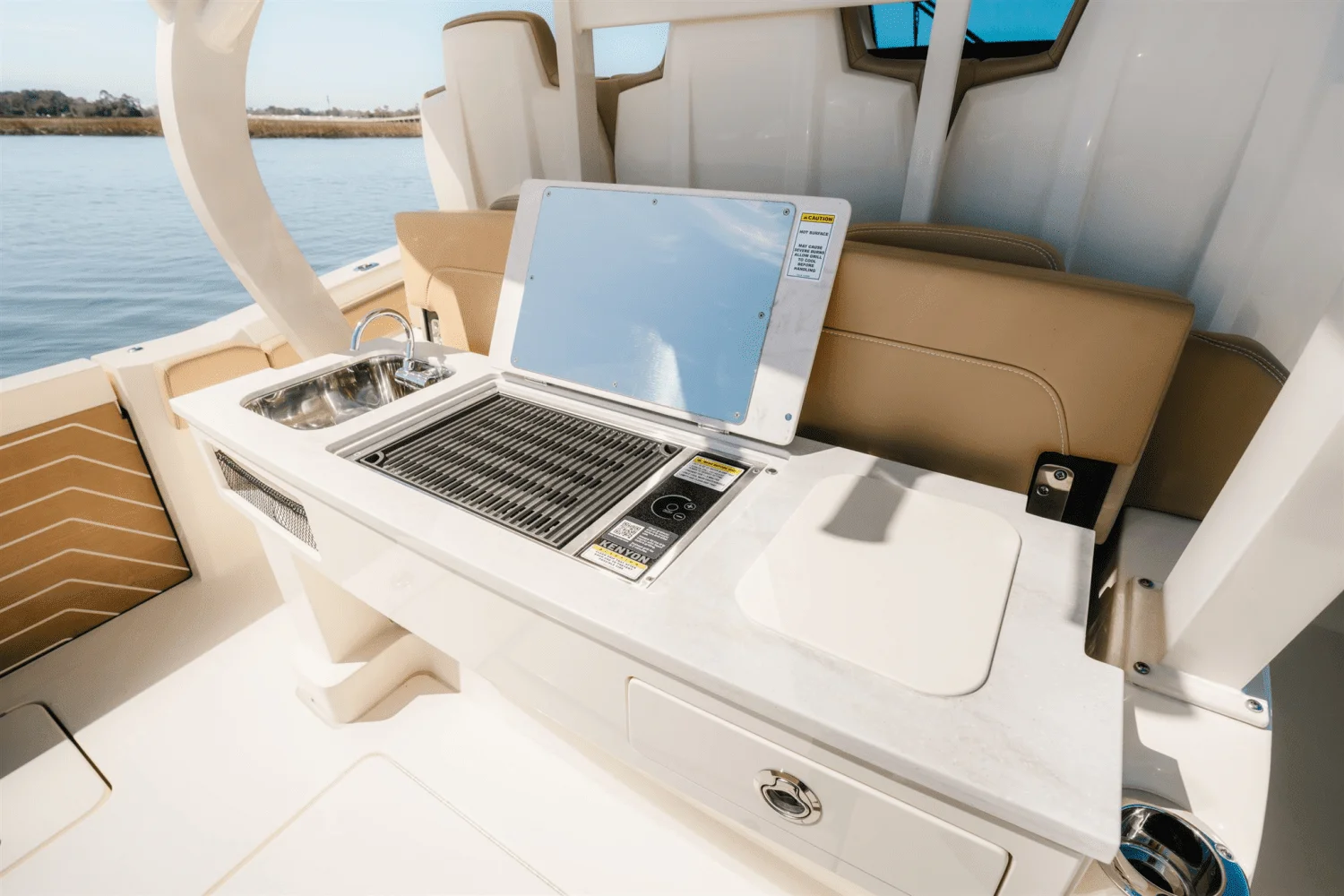 2025 Scout 400 LXF Image Thumbnail #18