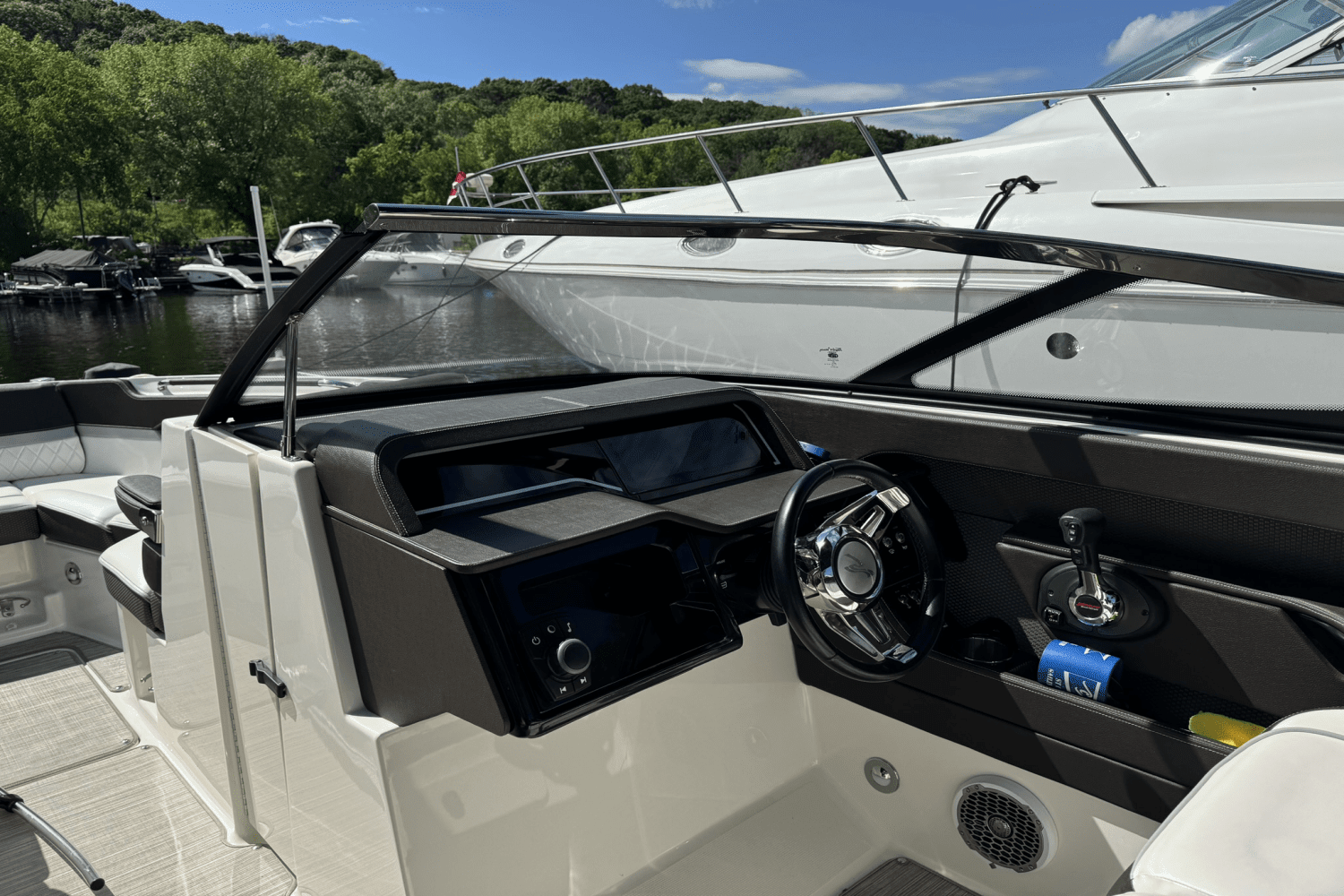 2017 Sea Ray 280 SLX Image Thumbnail #23