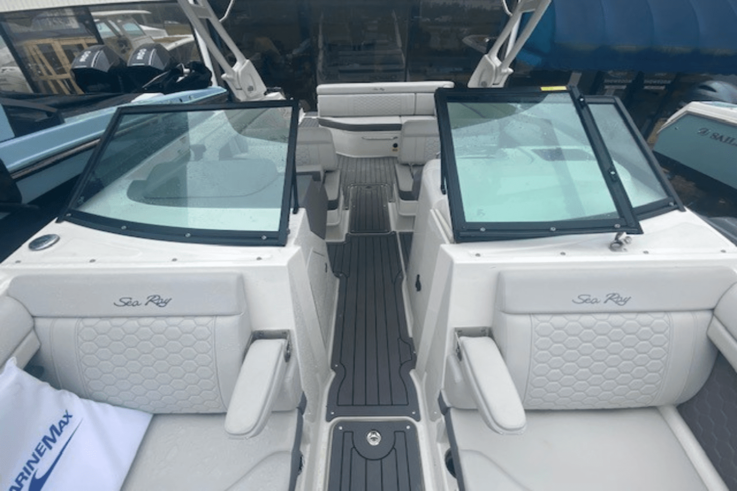 2021 Sea Ray 270 SDX Image Thumbnail #10