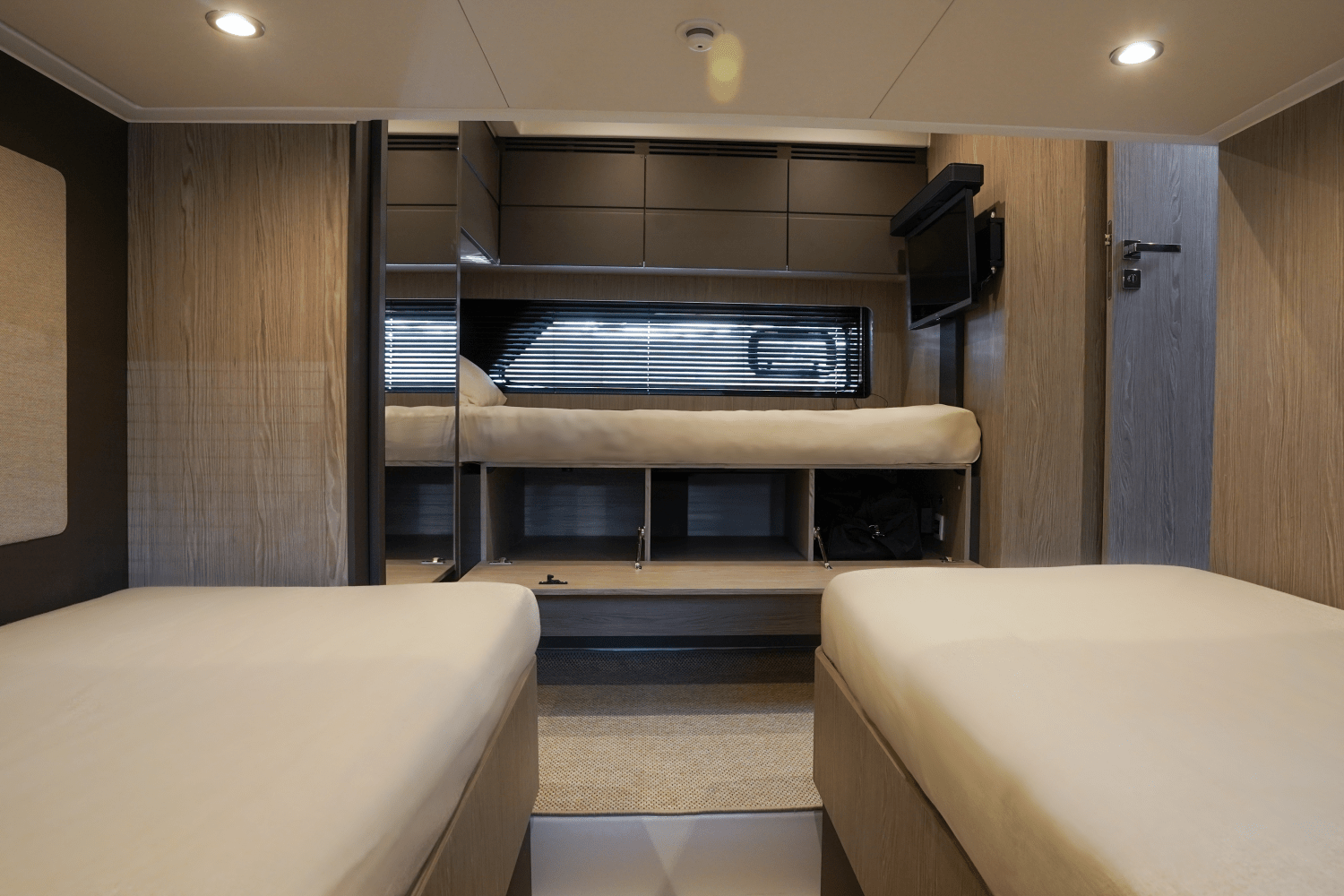 2026 Azimut AT45 Image Thumbnail #46