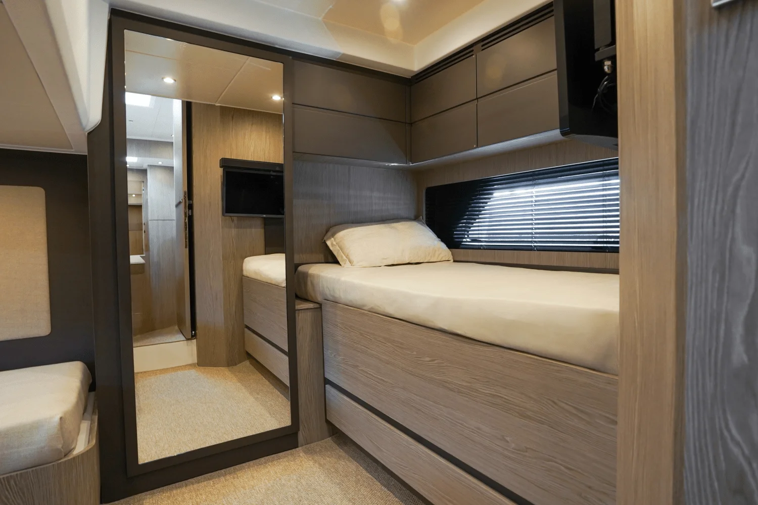 2026 Azimut A45 Image Thumbnail #47