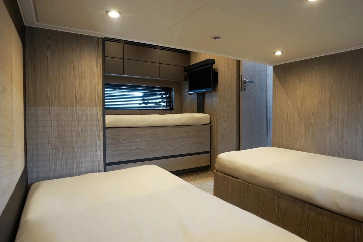 2026 Azimut A45 Image Thumbnail #45