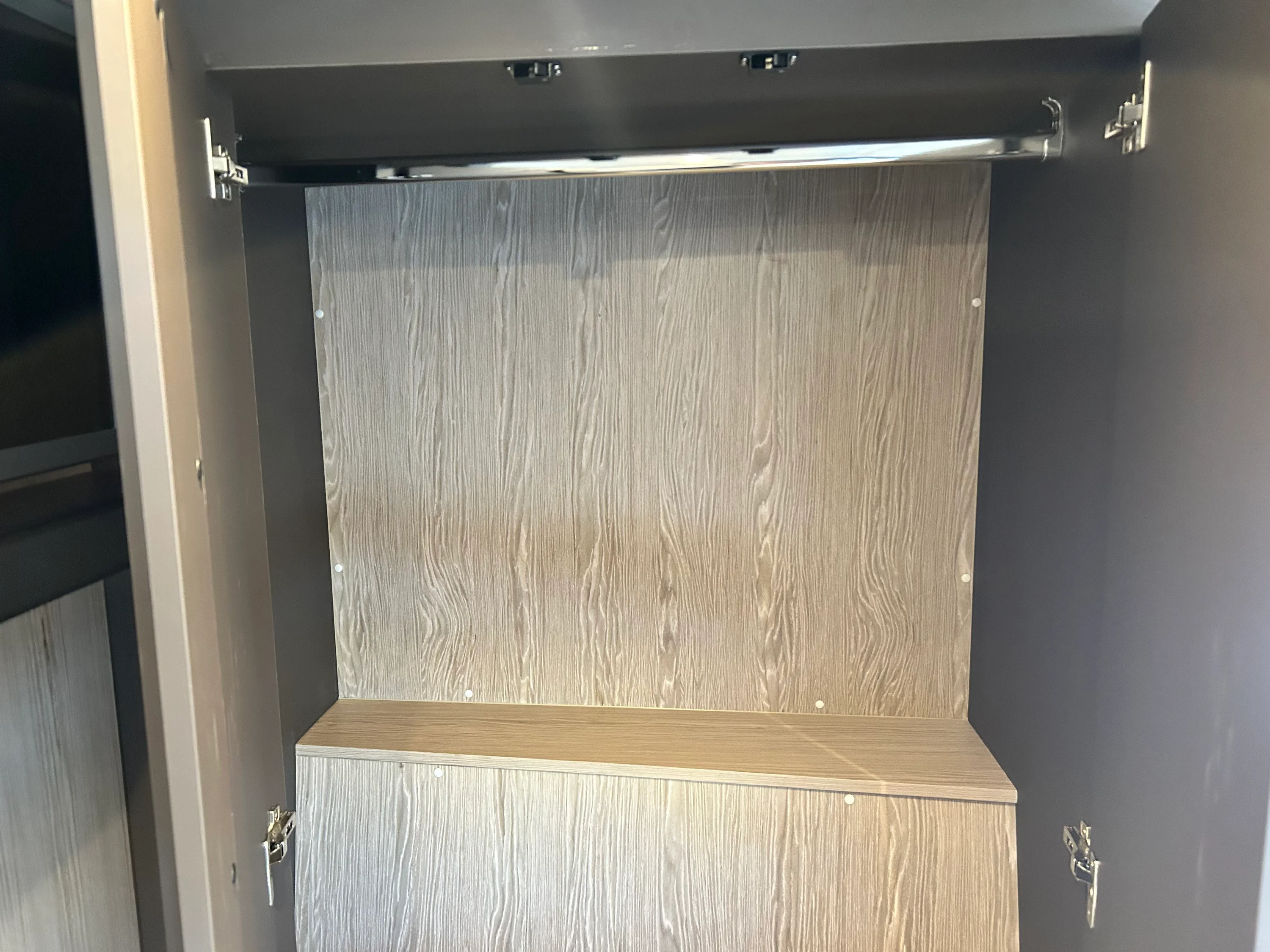 2025 Azimut ATLANTIS 45 Image Thumbnail #38