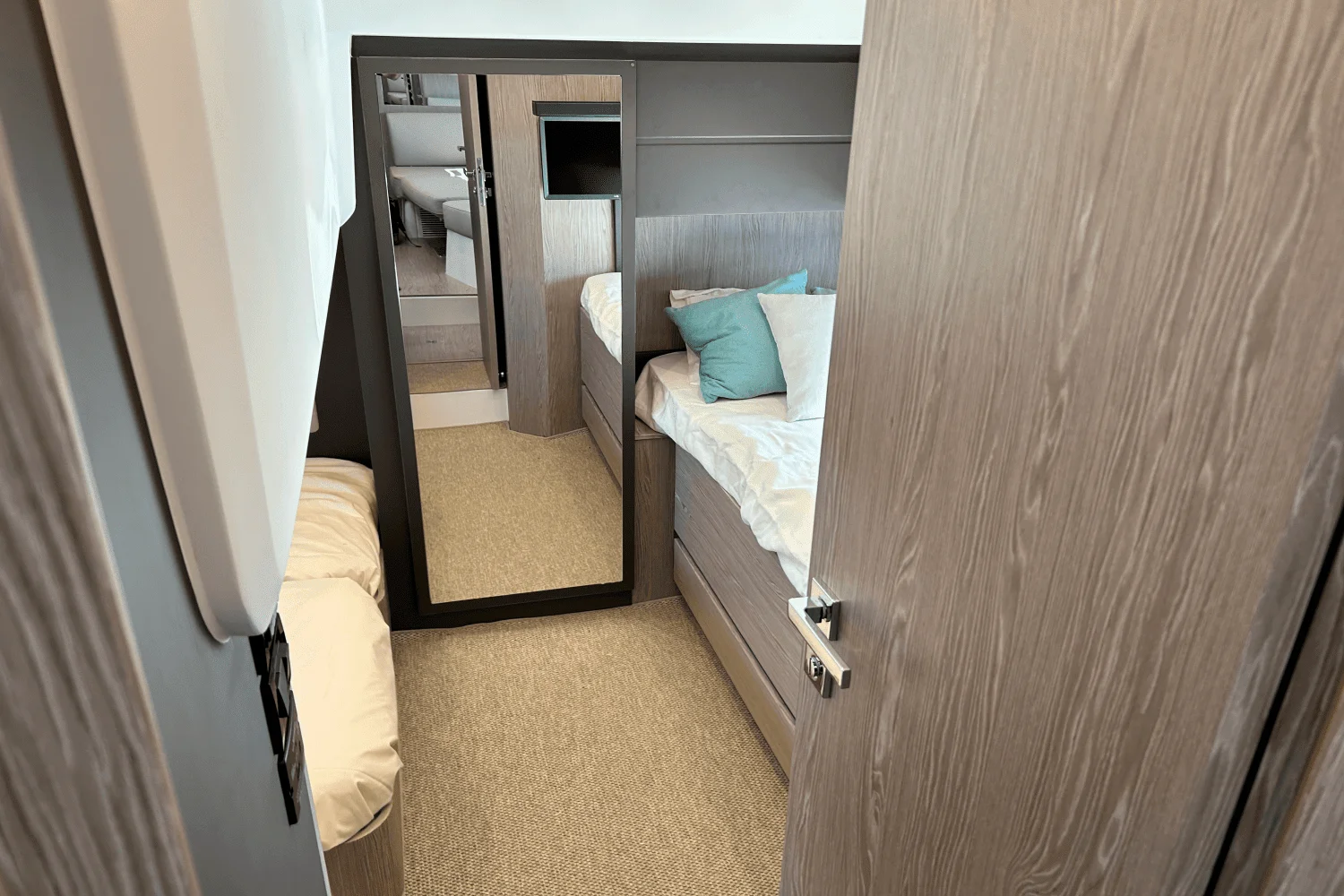 2025 Azimut ATLANTIS 45 Image Thumbnail #39