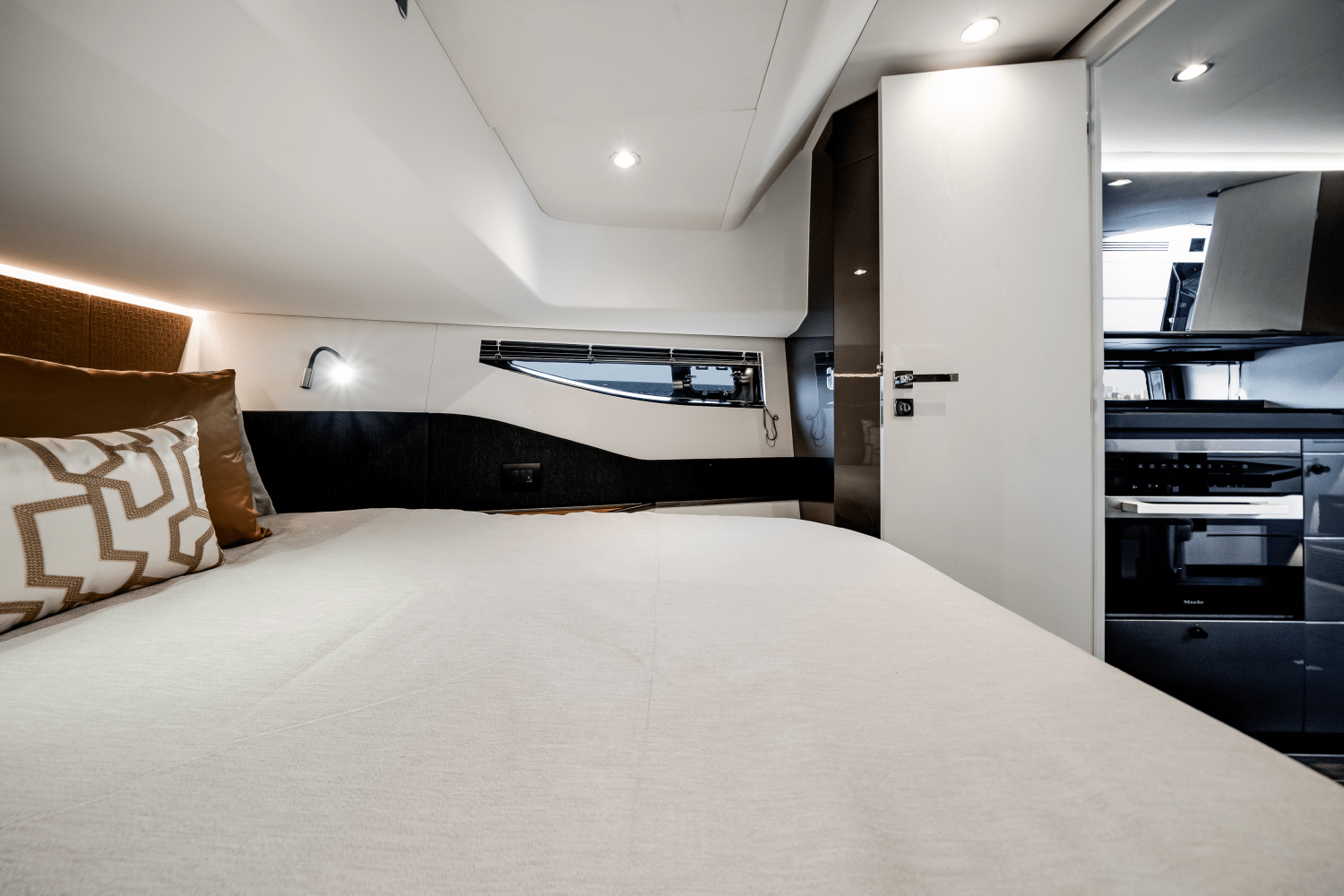 2025 Azimut Verve 48 Image Thumbnail #28