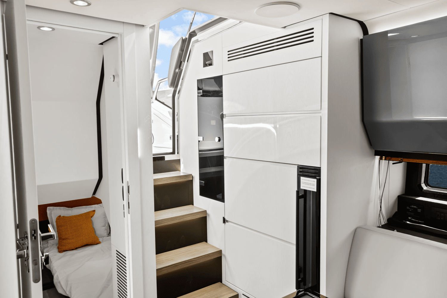 2025 Azimut Verve 48 Image Thumbnail #31