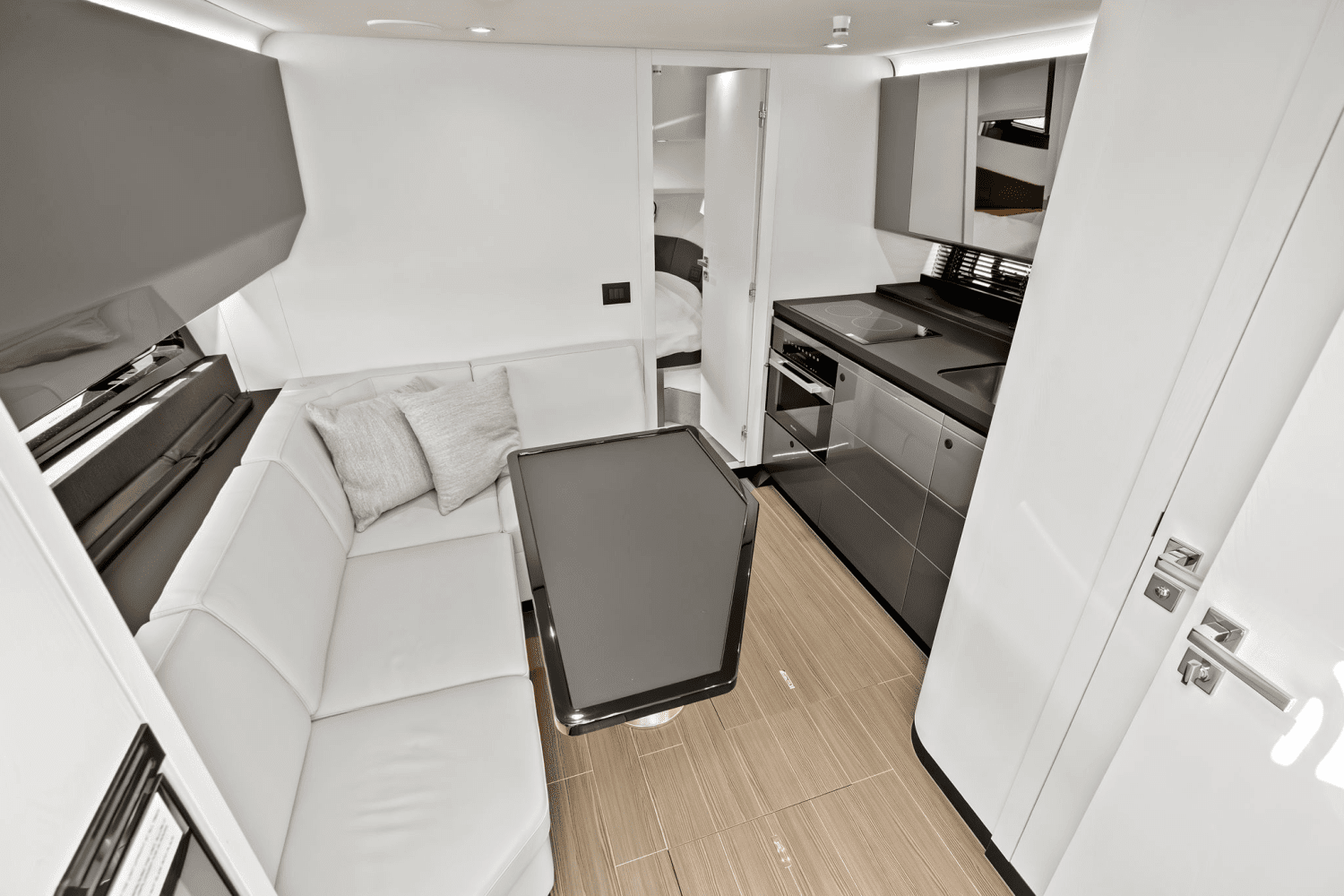 2025 Azimut Verve 48 Image Thumbnail #33