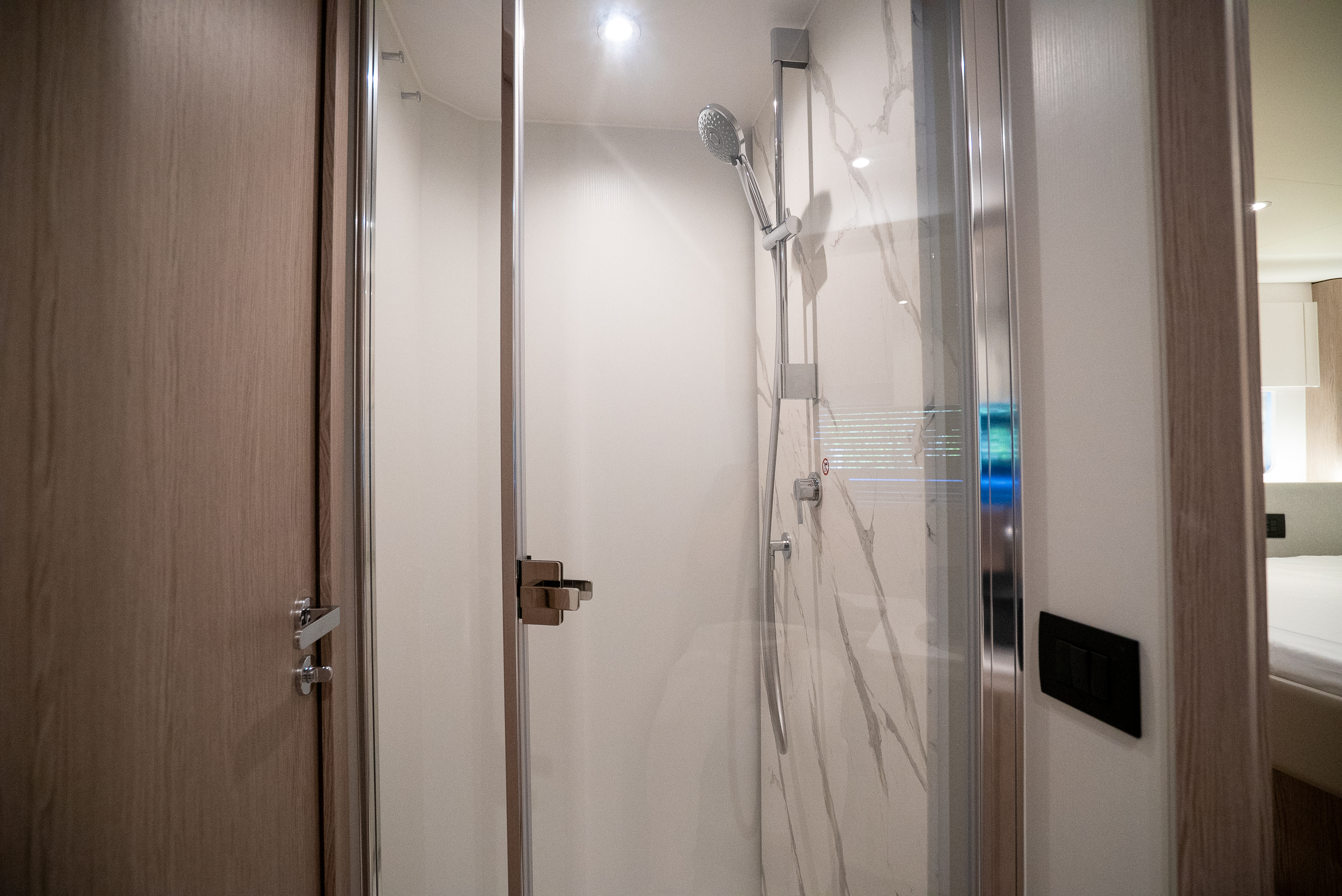 2026 Azimut Fly 53 Image Thumbnail #31