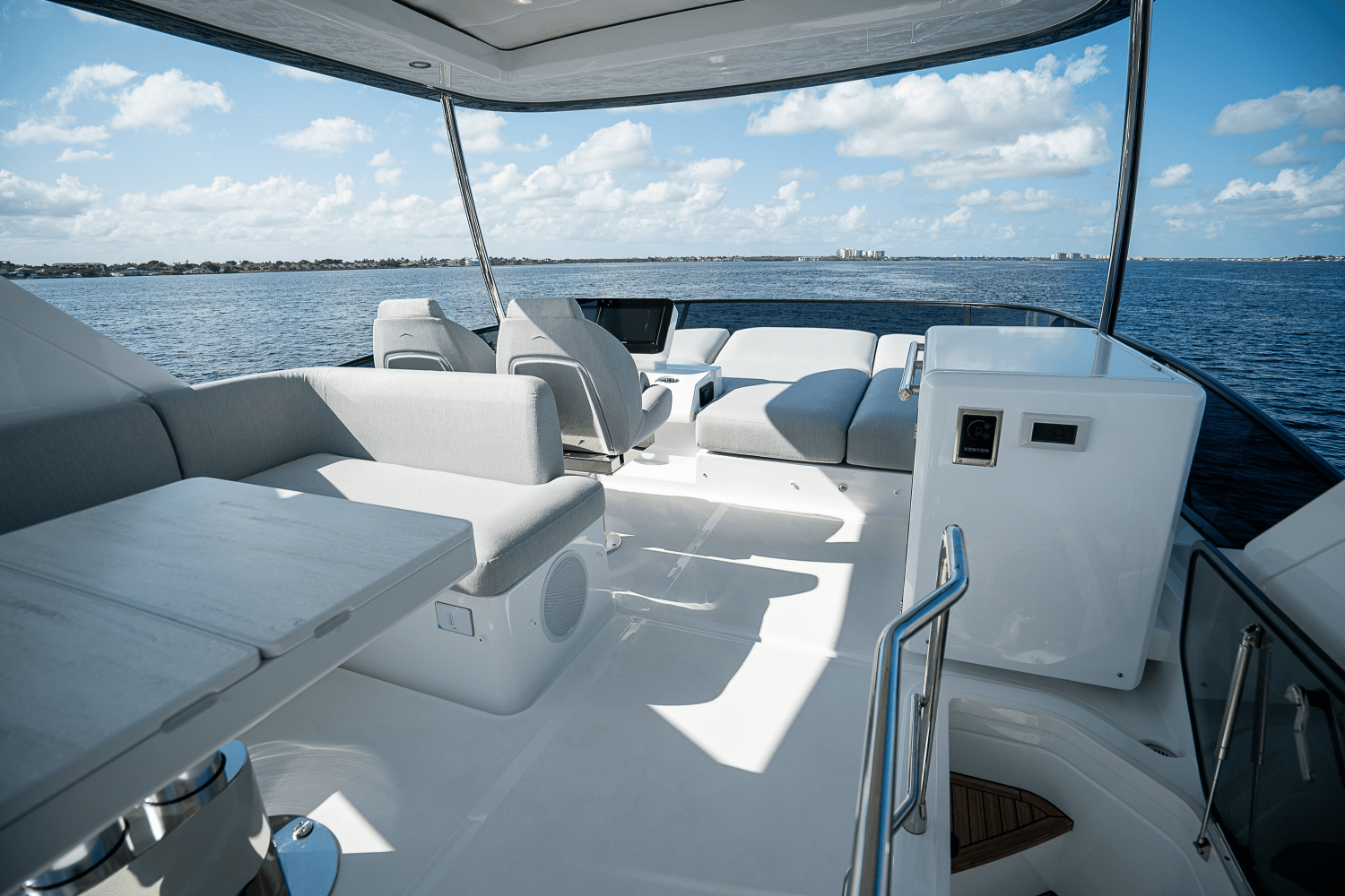 2026 Azimut Fly 53 Image Thumbnail #25