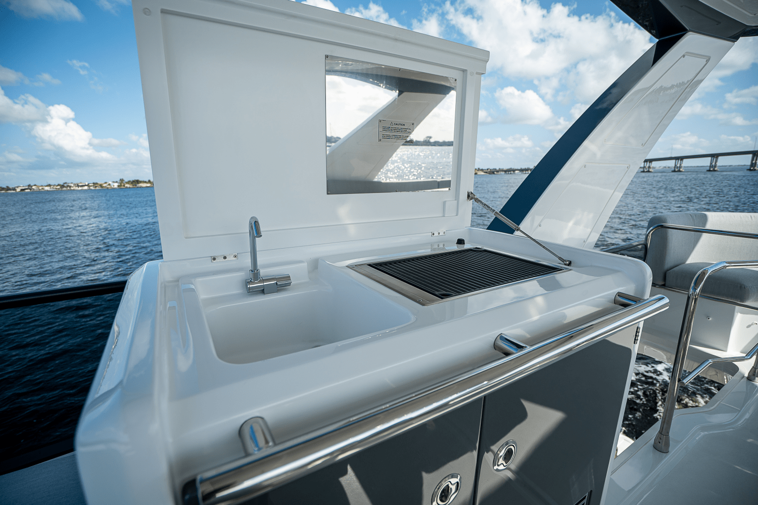 2026 Azimut Fly 53 Image Thumbnail #32
