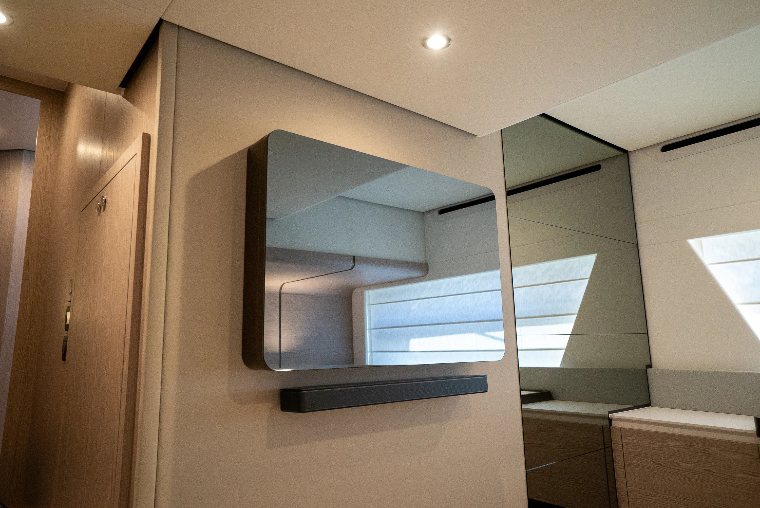 2026 Azimut Fly 53 Image Thumbnail #42