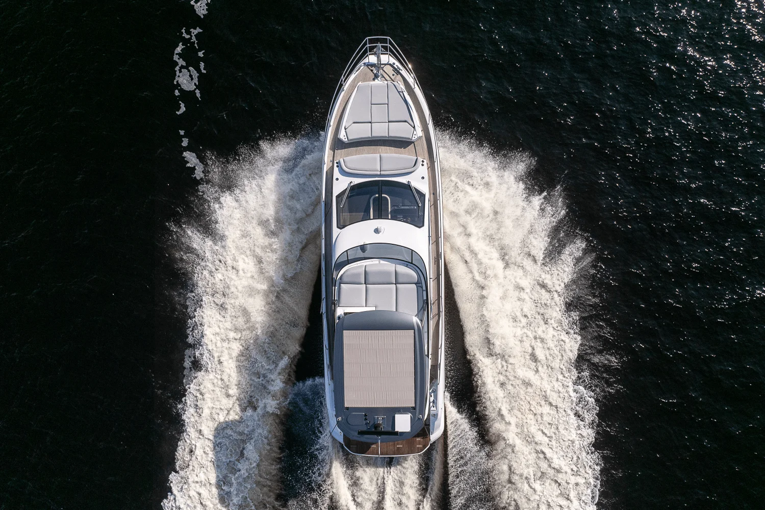 2026 Azimut Fly 53 Image Thumbnail #4