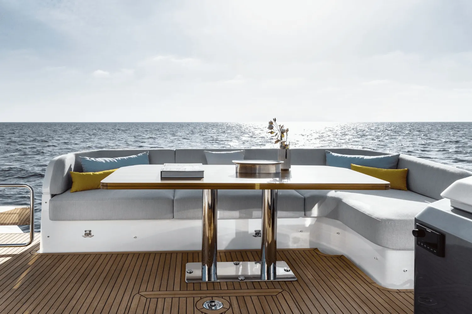 2026 Azimut Fly 53 Image Thumbnail #10
