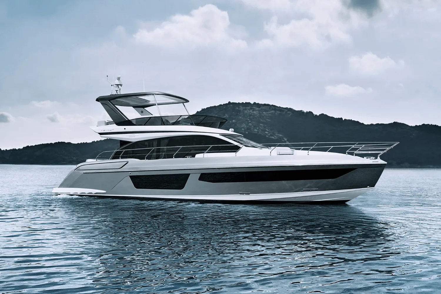 2026 Azimut Fly 53 Image Thumbnail #23