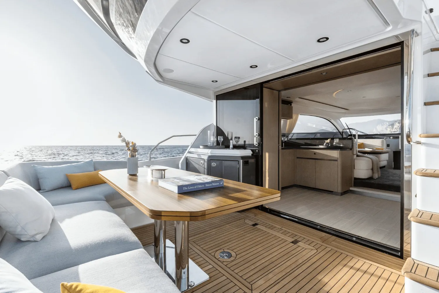 2026 Azimut Fly 53 Image Thumbnail #11