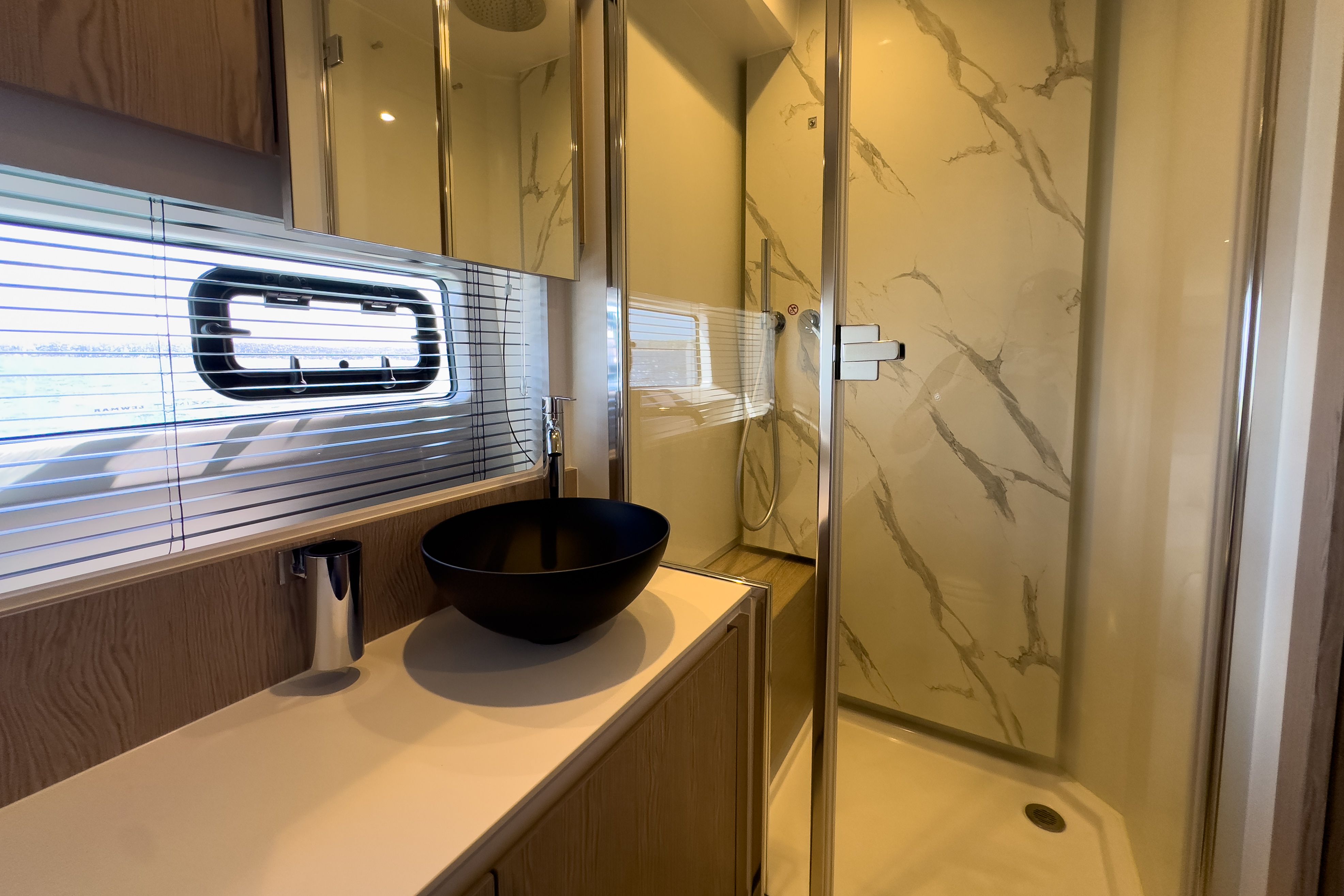 2026 Azimut Fly 53 Image Thumbnail #45