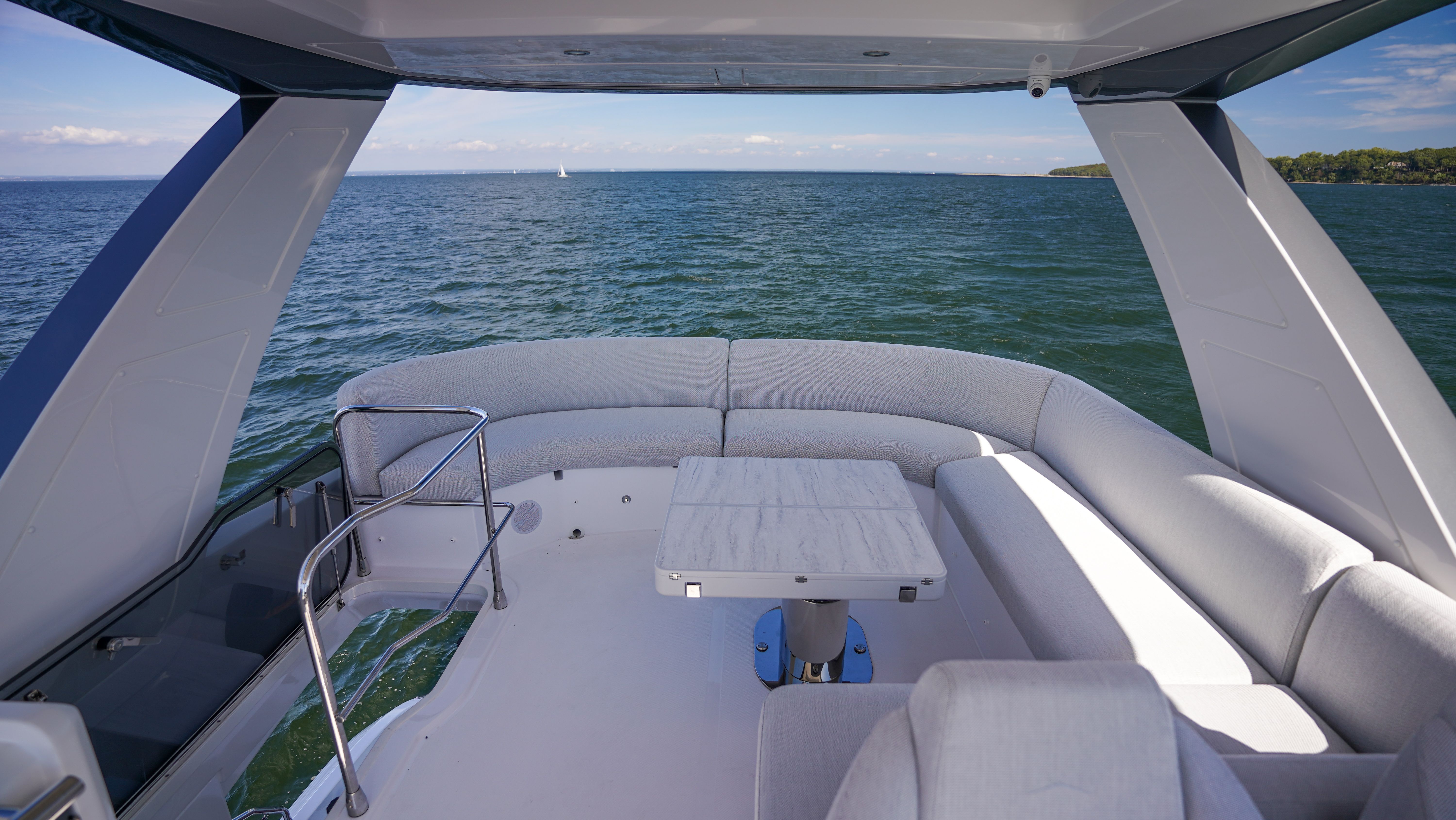 2026 Azimut Fly 53 Image Thumbnail #47