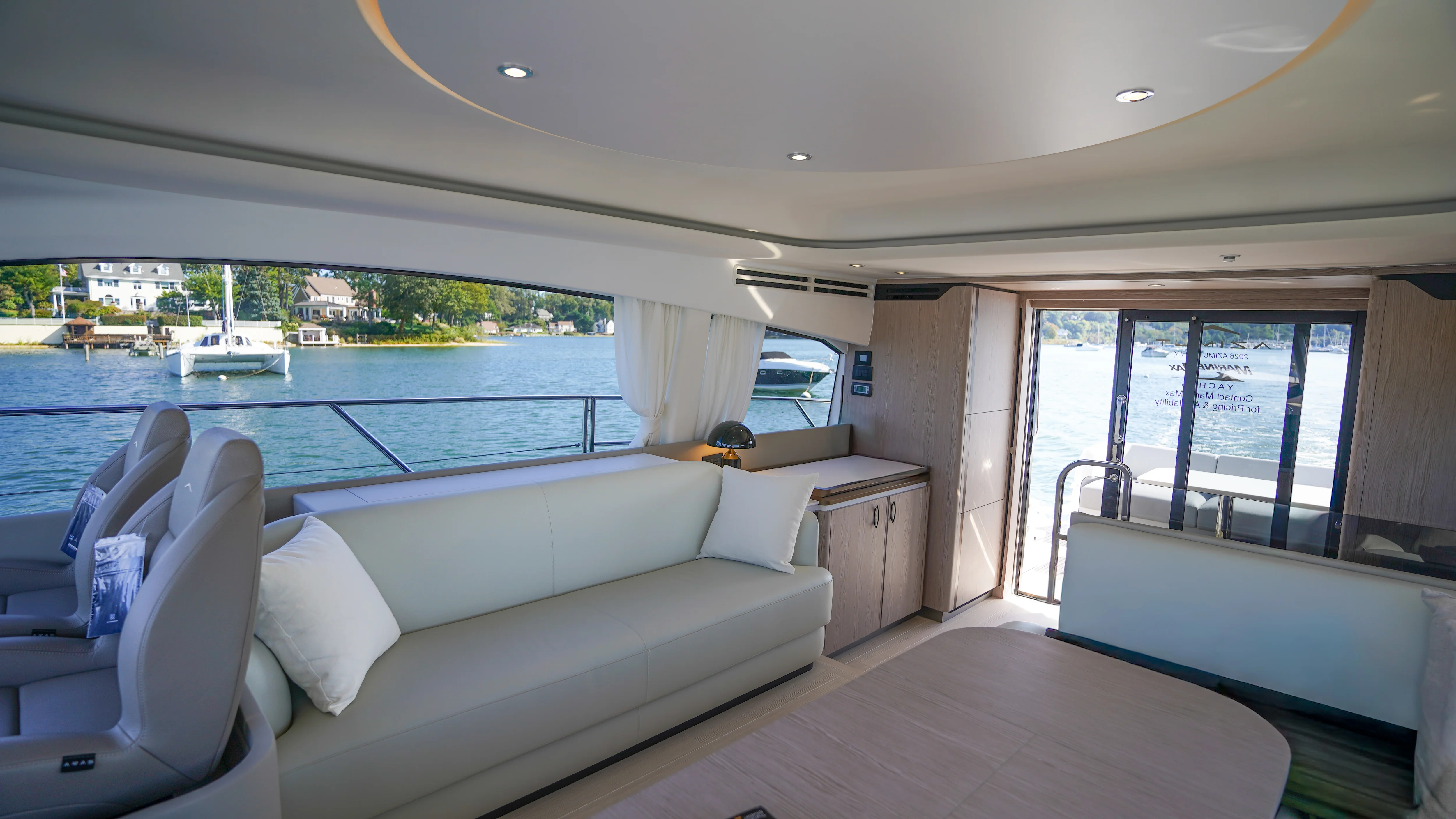 2026 Azimut Fly 53 Image Thumbnail #18