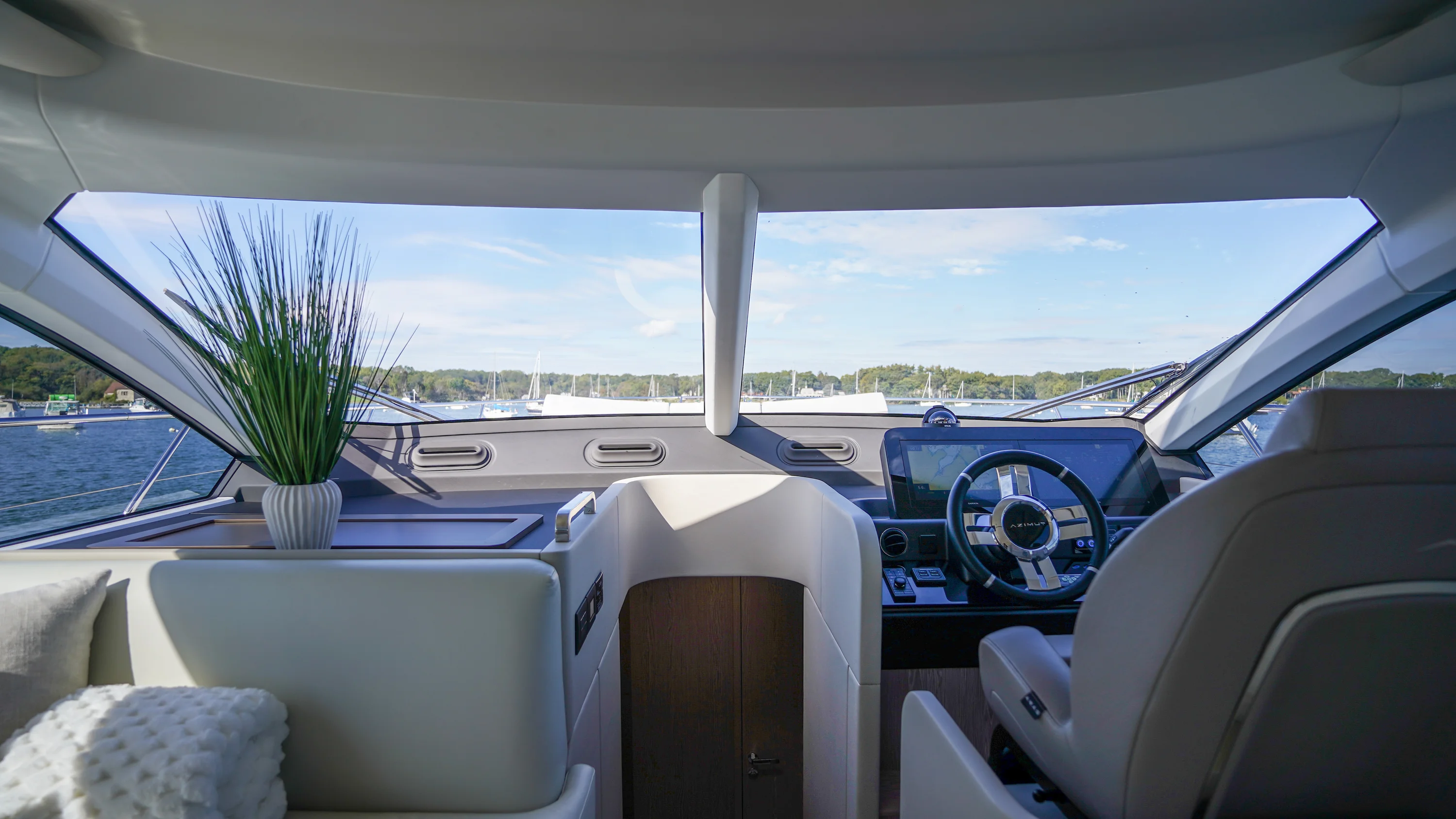 2026 Azimut Fly 53 Image Thumbnail #21