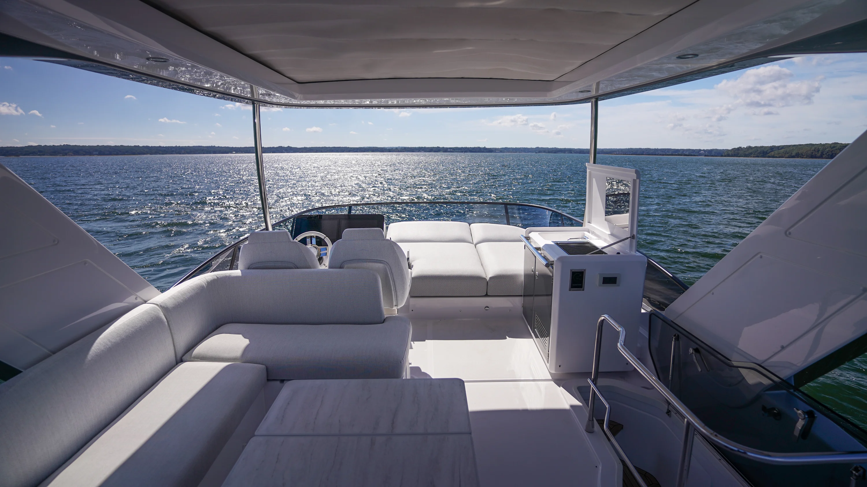 2026 Azimut Fly 53 Image Thumbnail #48