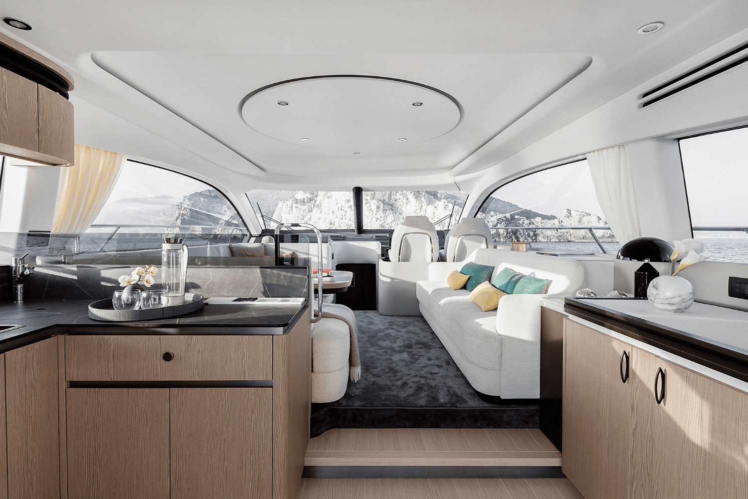 2026 Azimut Fly 53 Image Thumbnail #3