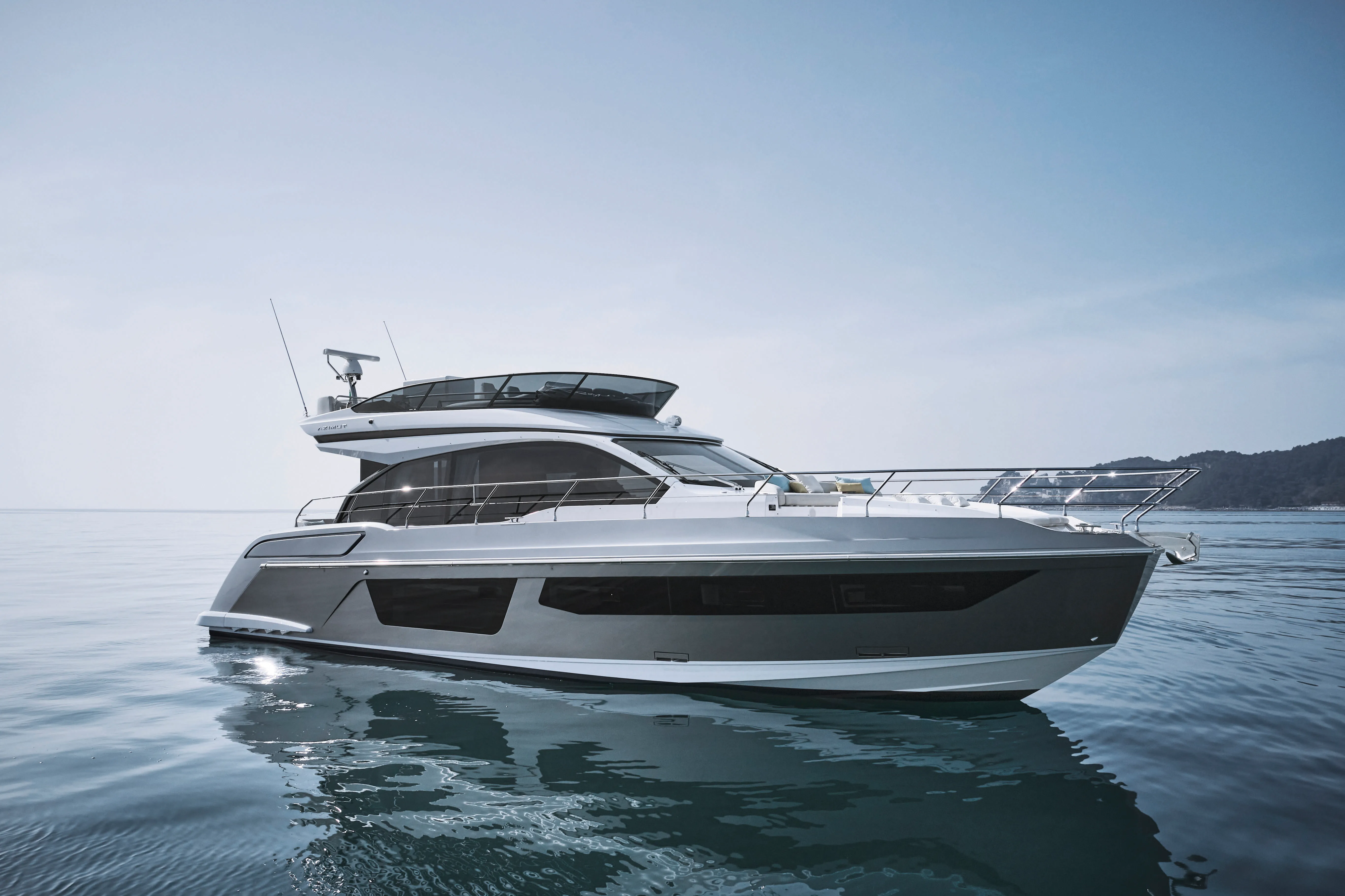 2026 Azimut Fly 53 Image Thumbnail #10