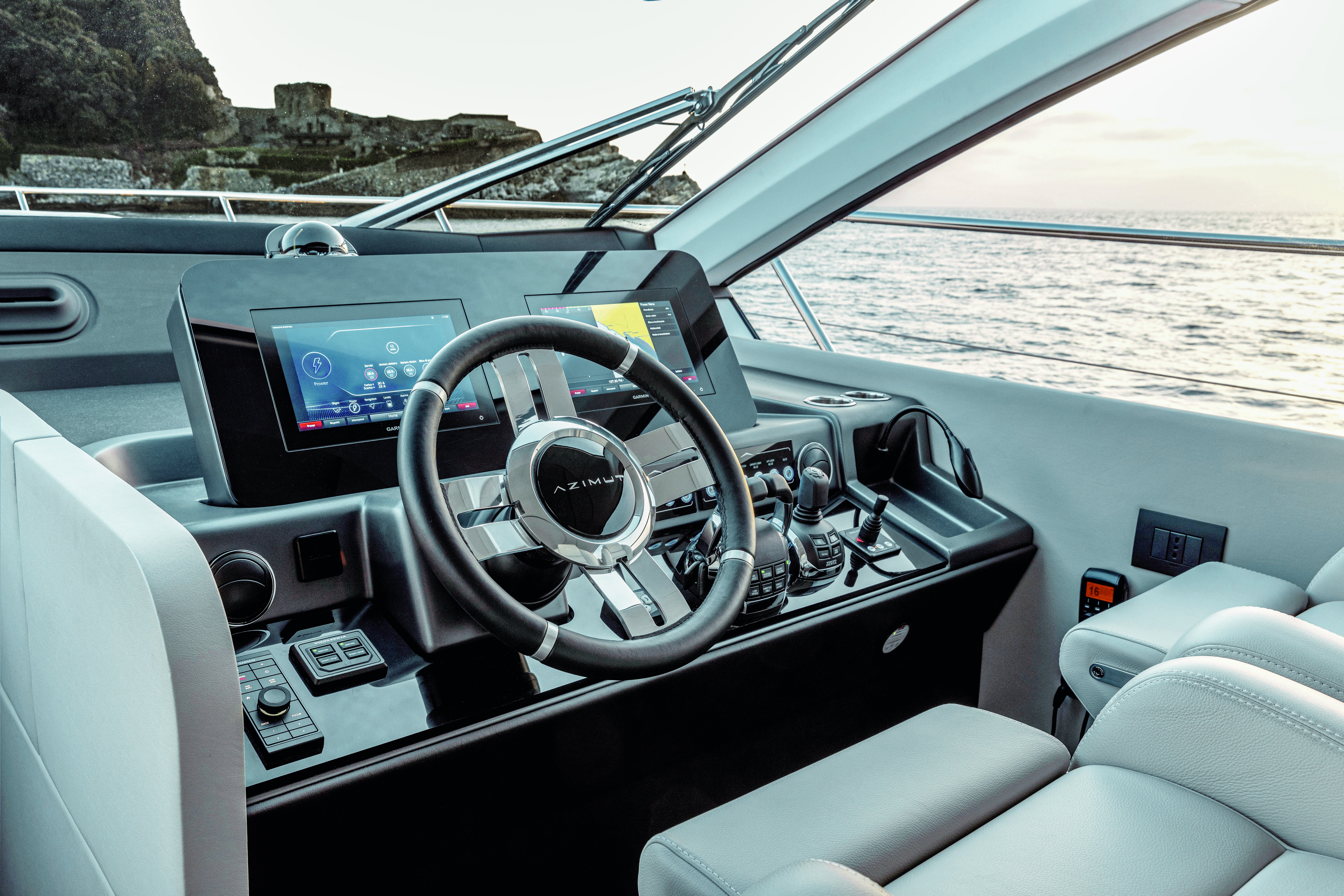 2026 Azimut Fly 53 Image Thumbnail #24