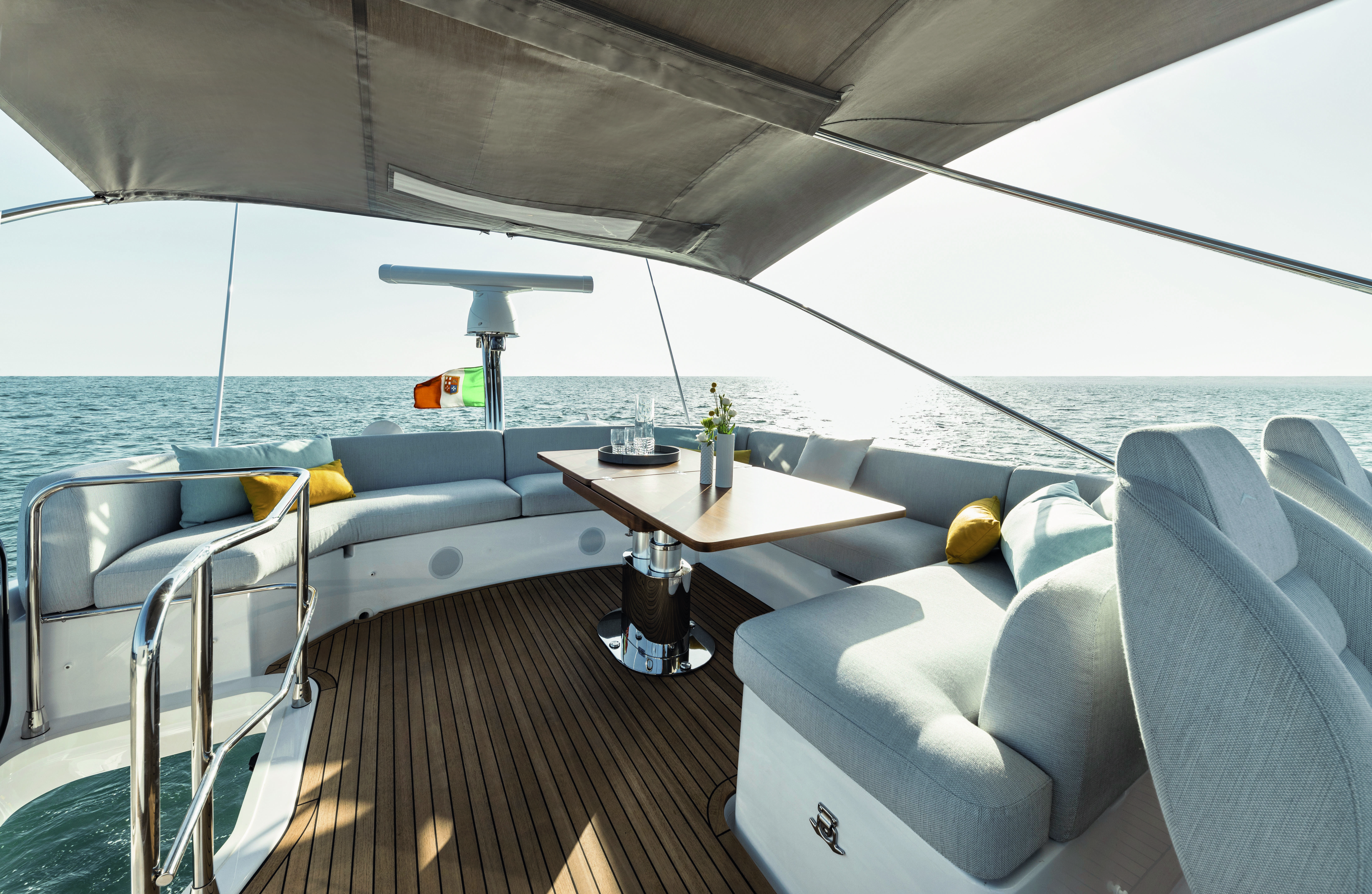 2026 Azimut Fly 53 Image Thumbnail #6