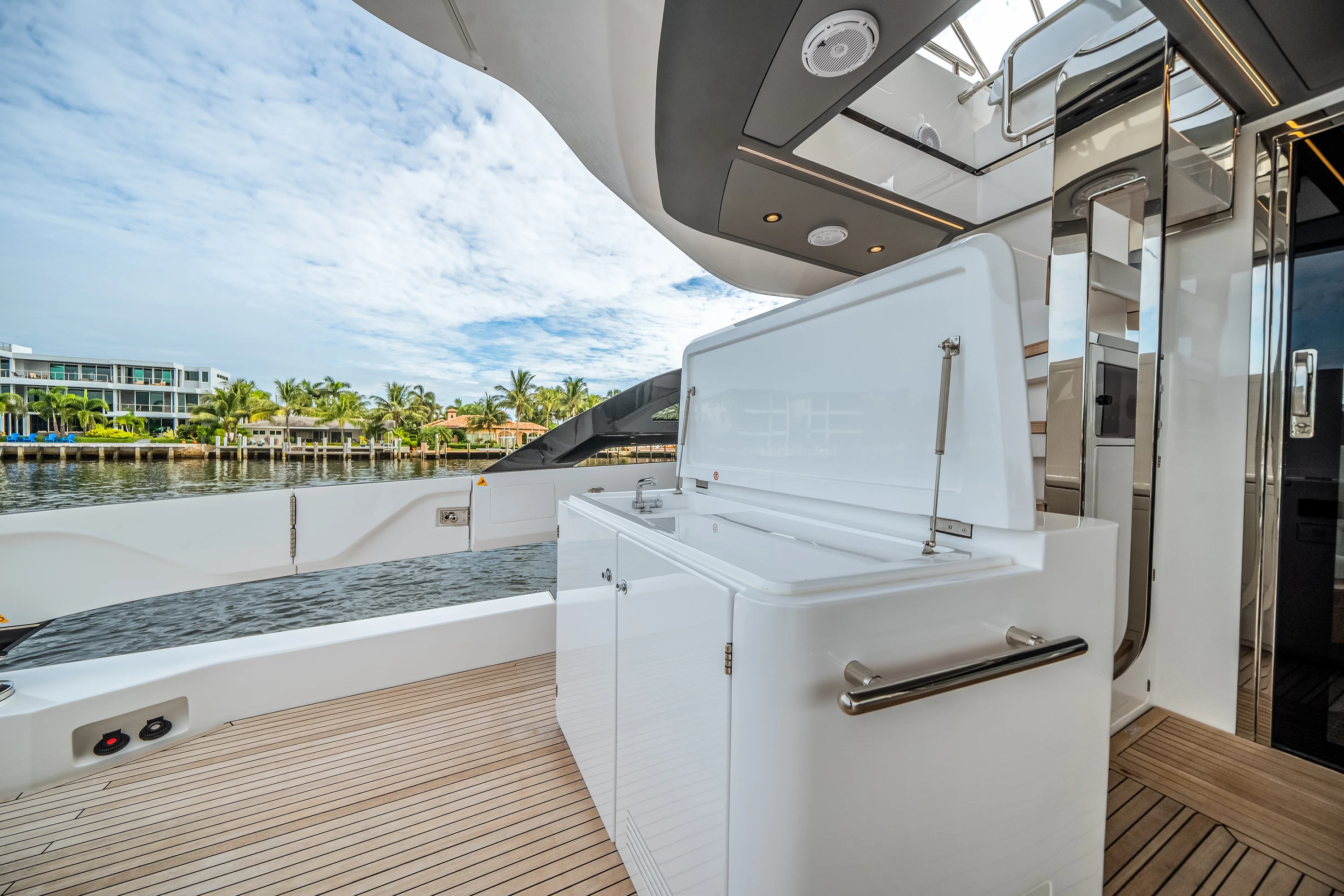 2026 Azimut S8 Image Thumbnail #17