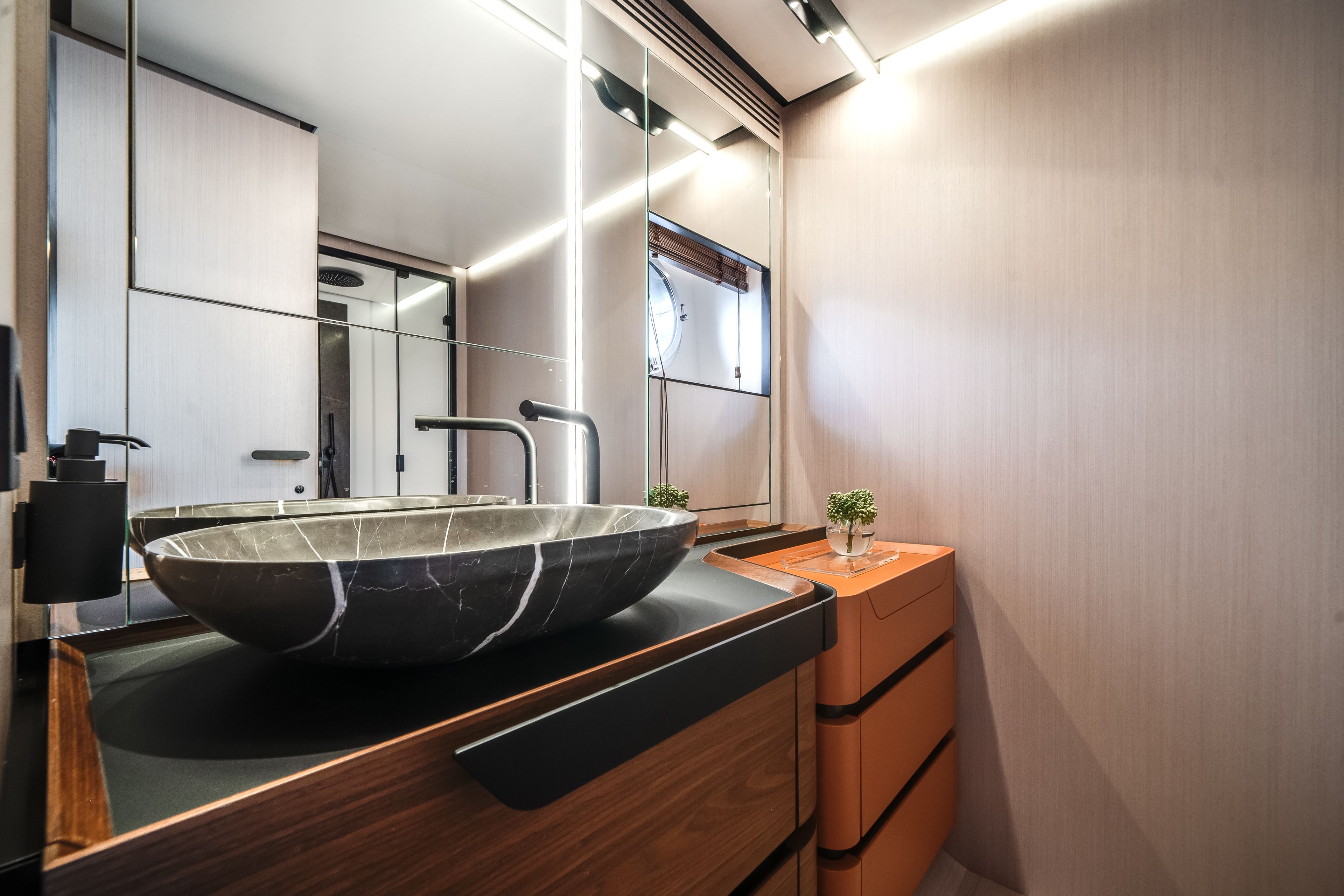 2026 Azimut S8 Image Thumbnail #49