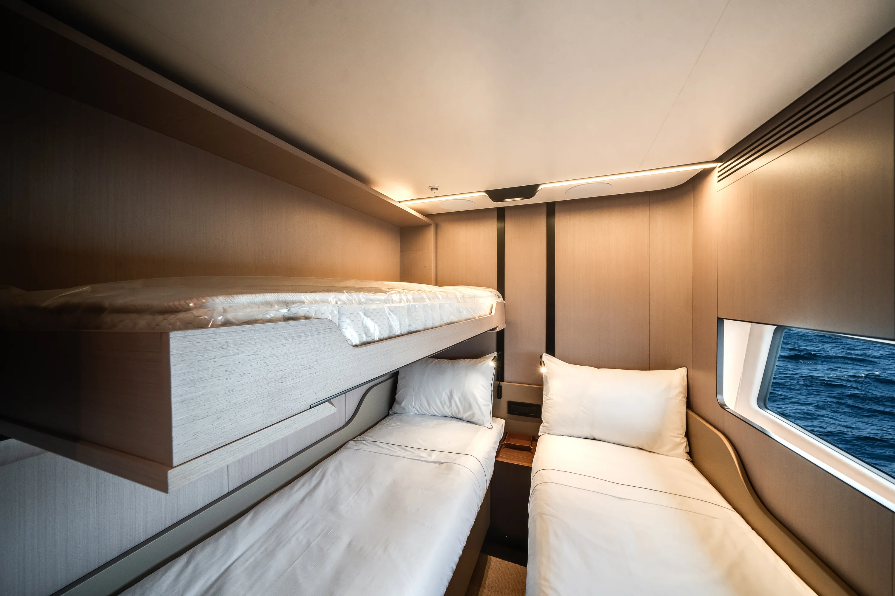 2026 Azimut S8 Image Thumbnail #63