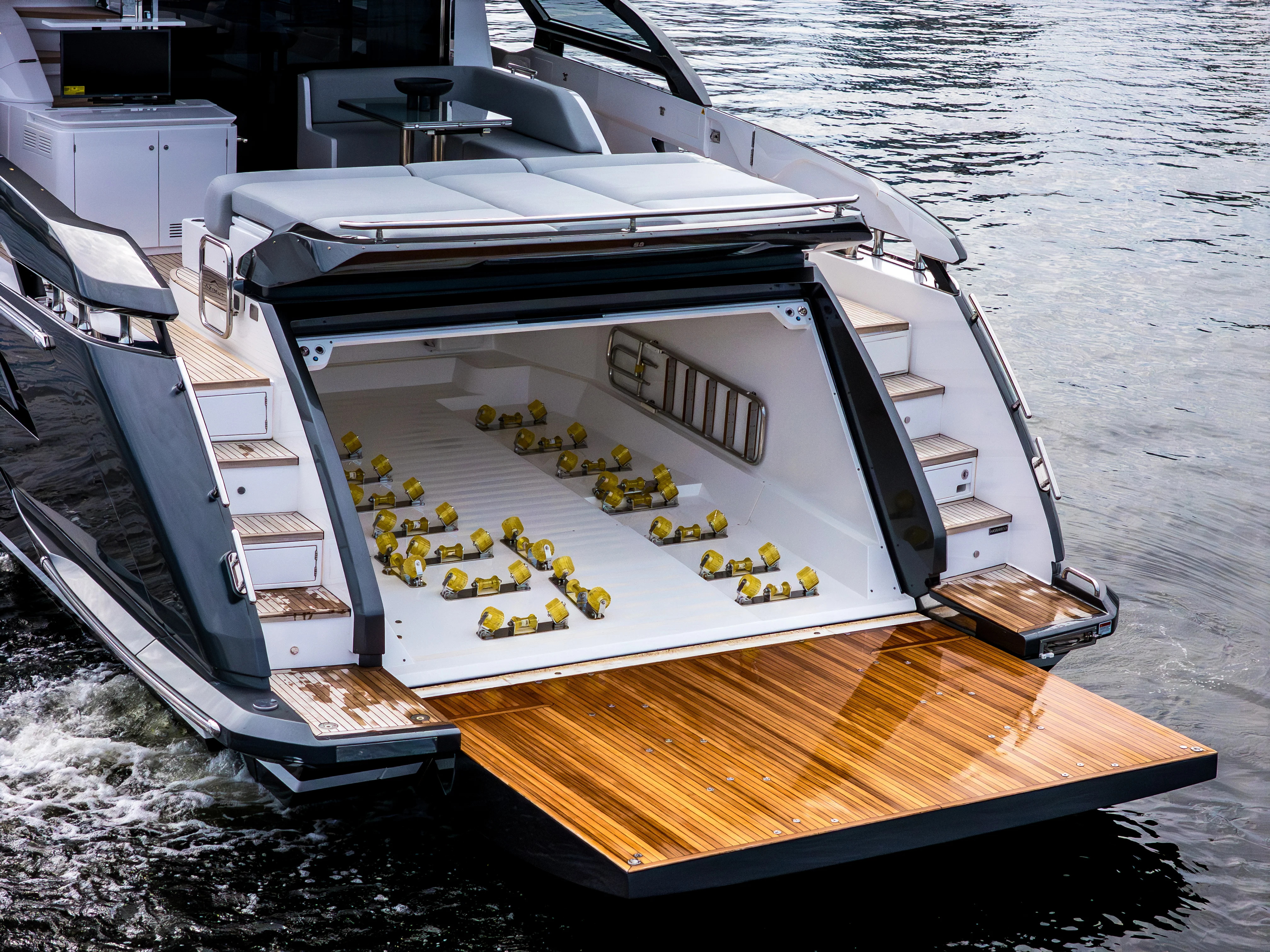 2026 Azimut S8 Image Thumbnail #6