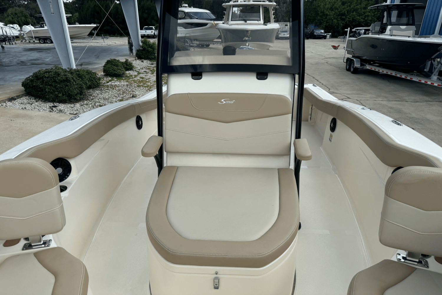 2025 Scout 215 XSF Image Thumbnail #12