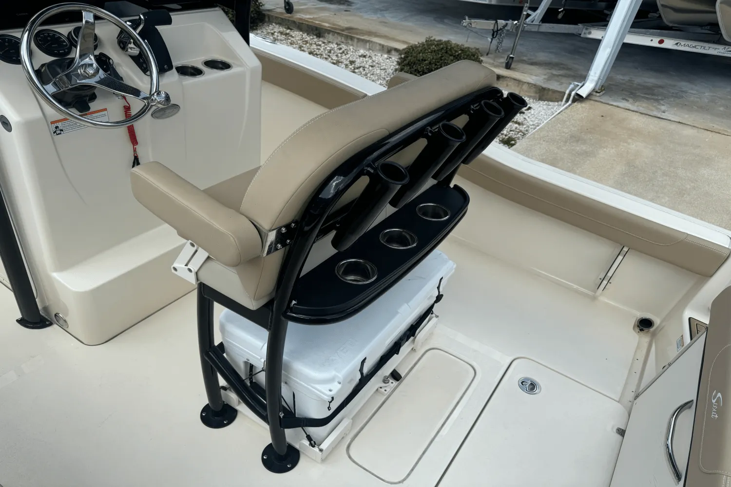 2025 Scout 215 XSF Image Thumbnail #7