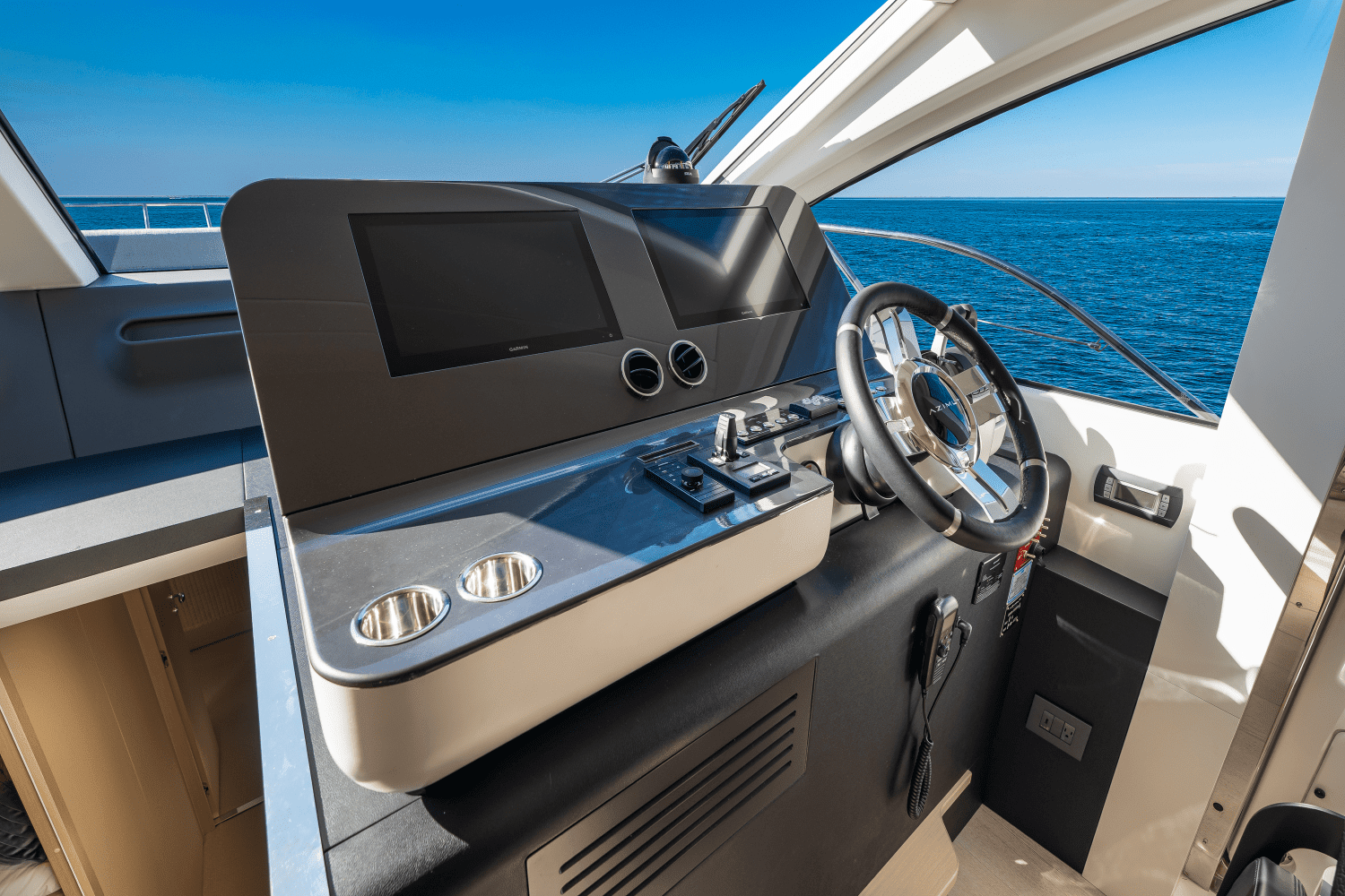 2025 Azimut Fly 68 Image Thumbnail #84