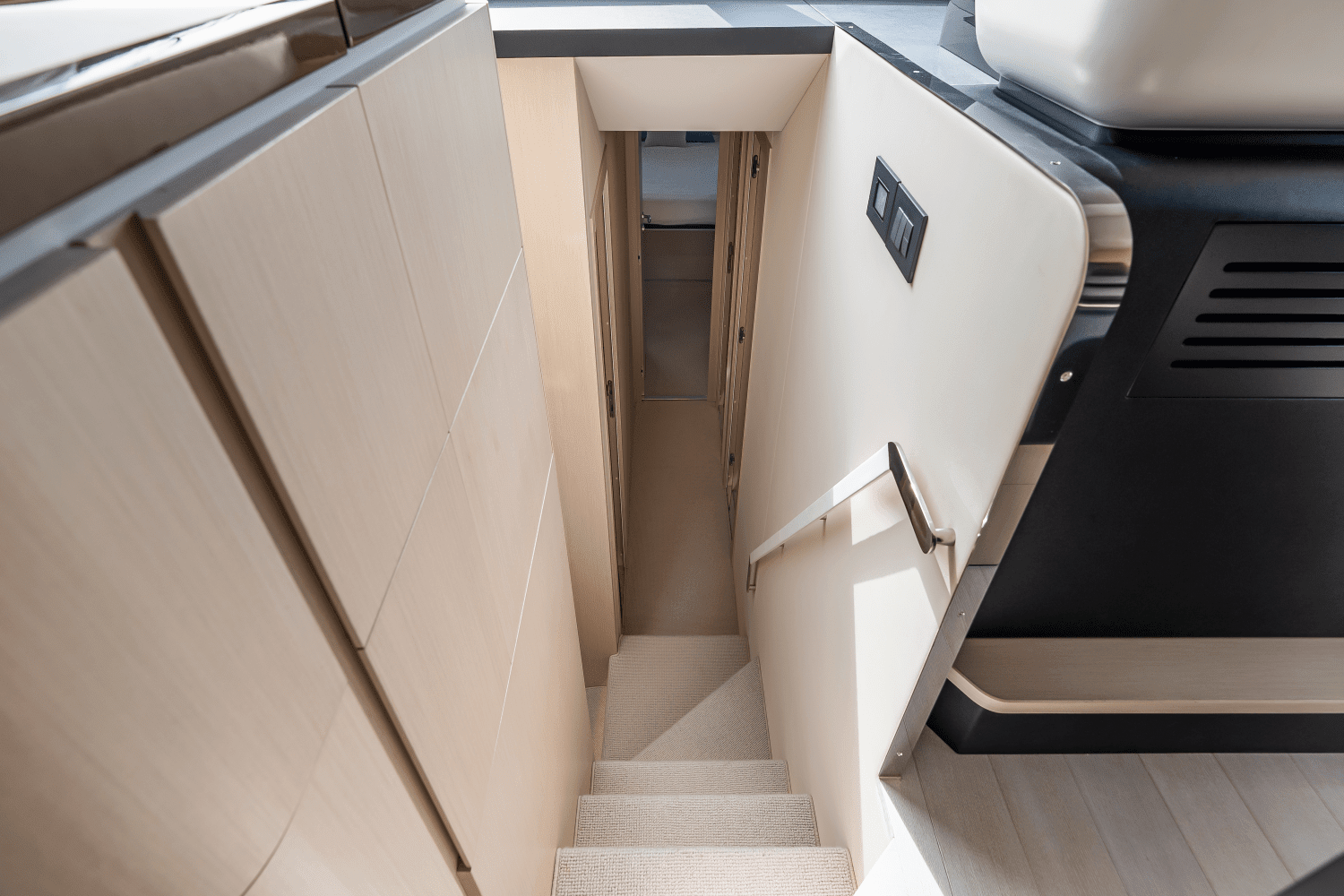 2025 Azimut Fly 68 Image Thumbnail #91