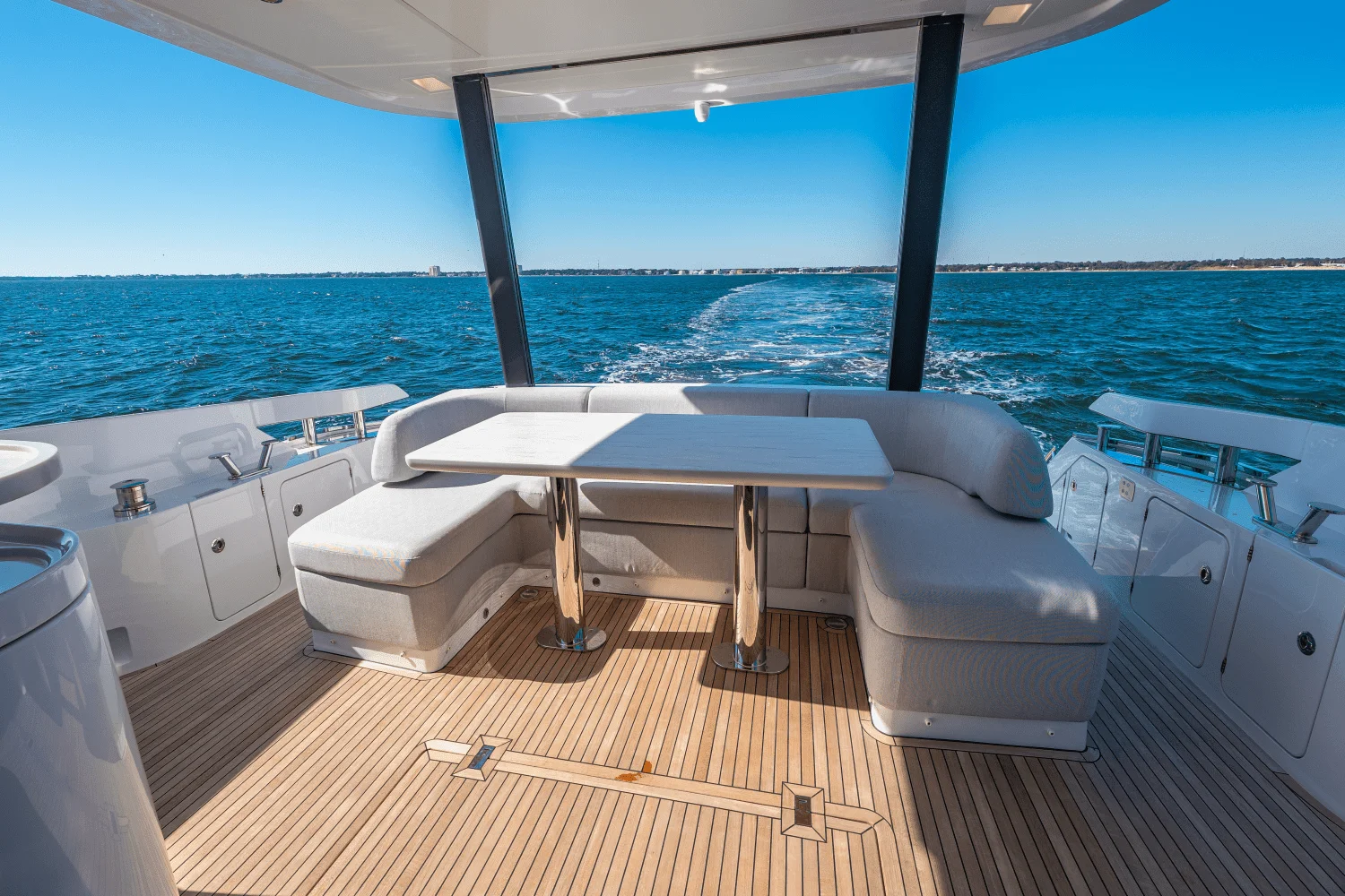 2025 Azimut Fly 68 Image Thumbnail #31