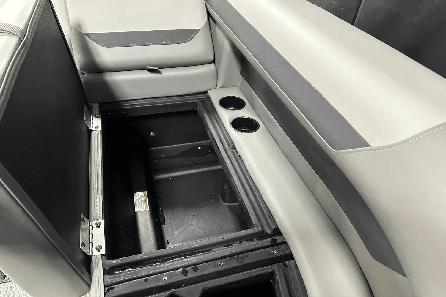 2025 Premier 220 Sunscape Image Thumbnail #32