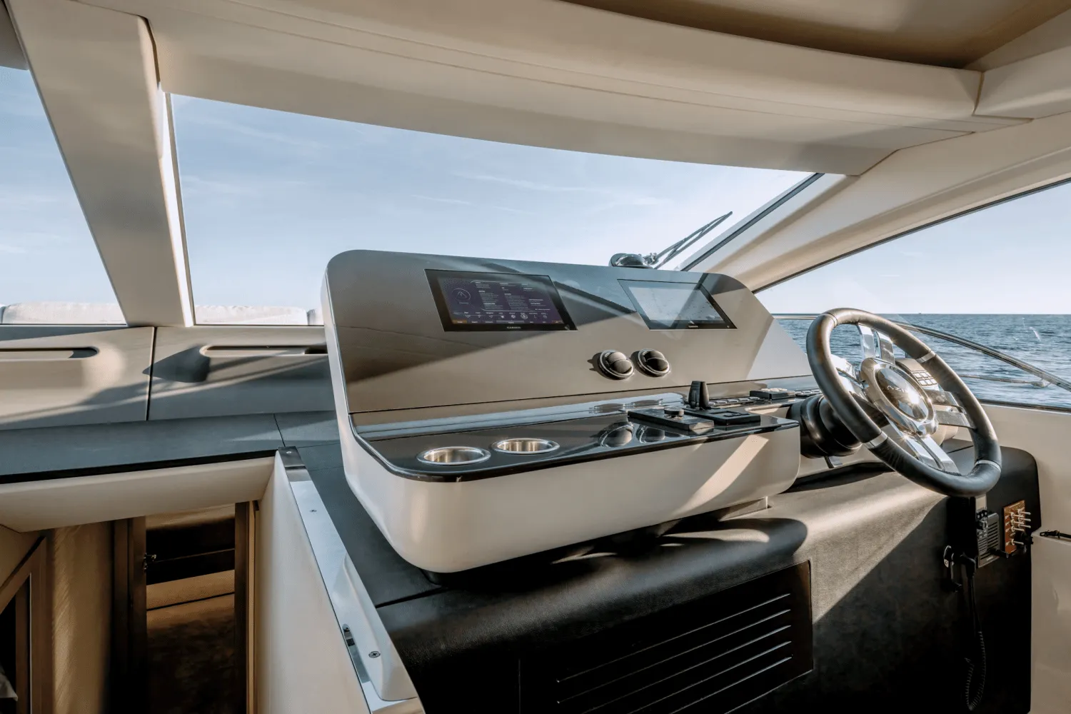 2026 Azimut Fly 68 Image Thumbnail #30