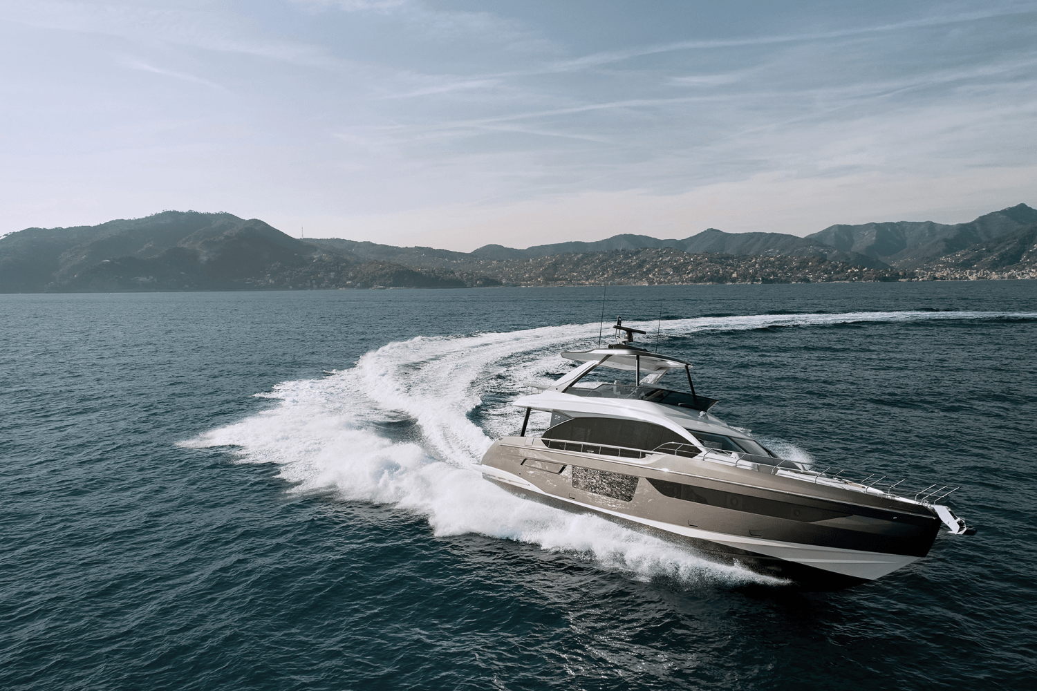 2026 Azimut Fly 63 Image Thumbnail #4