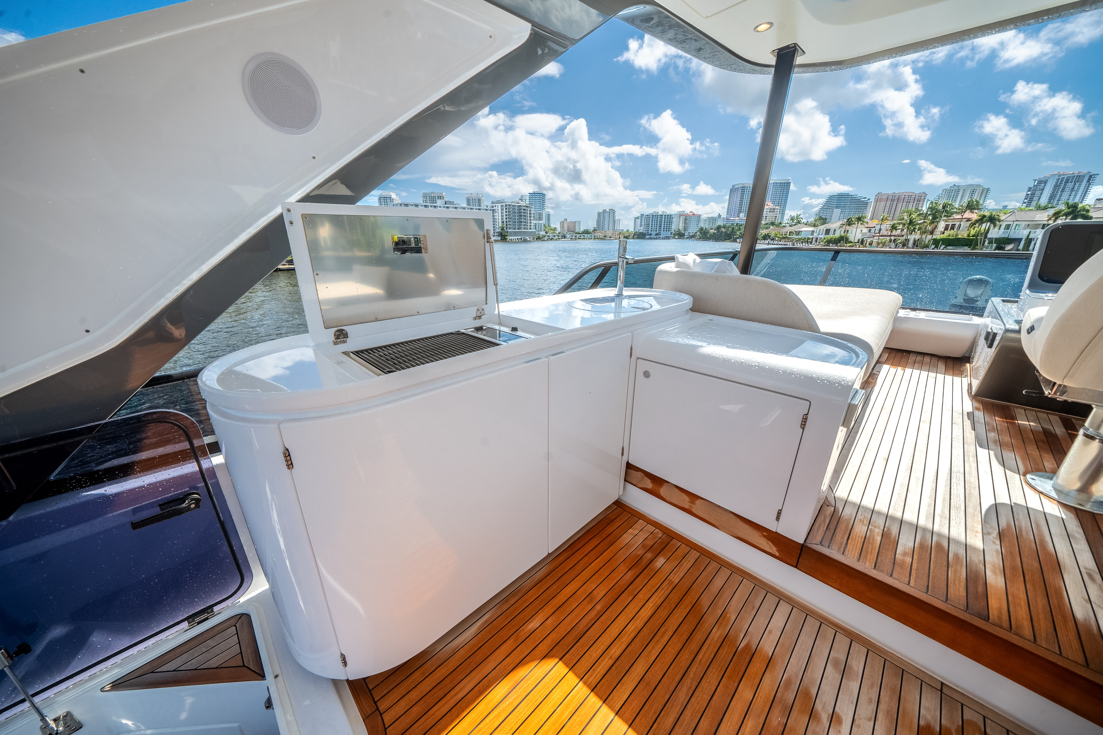 2026 Azimut Fly 68 Image Thumbnail #75
