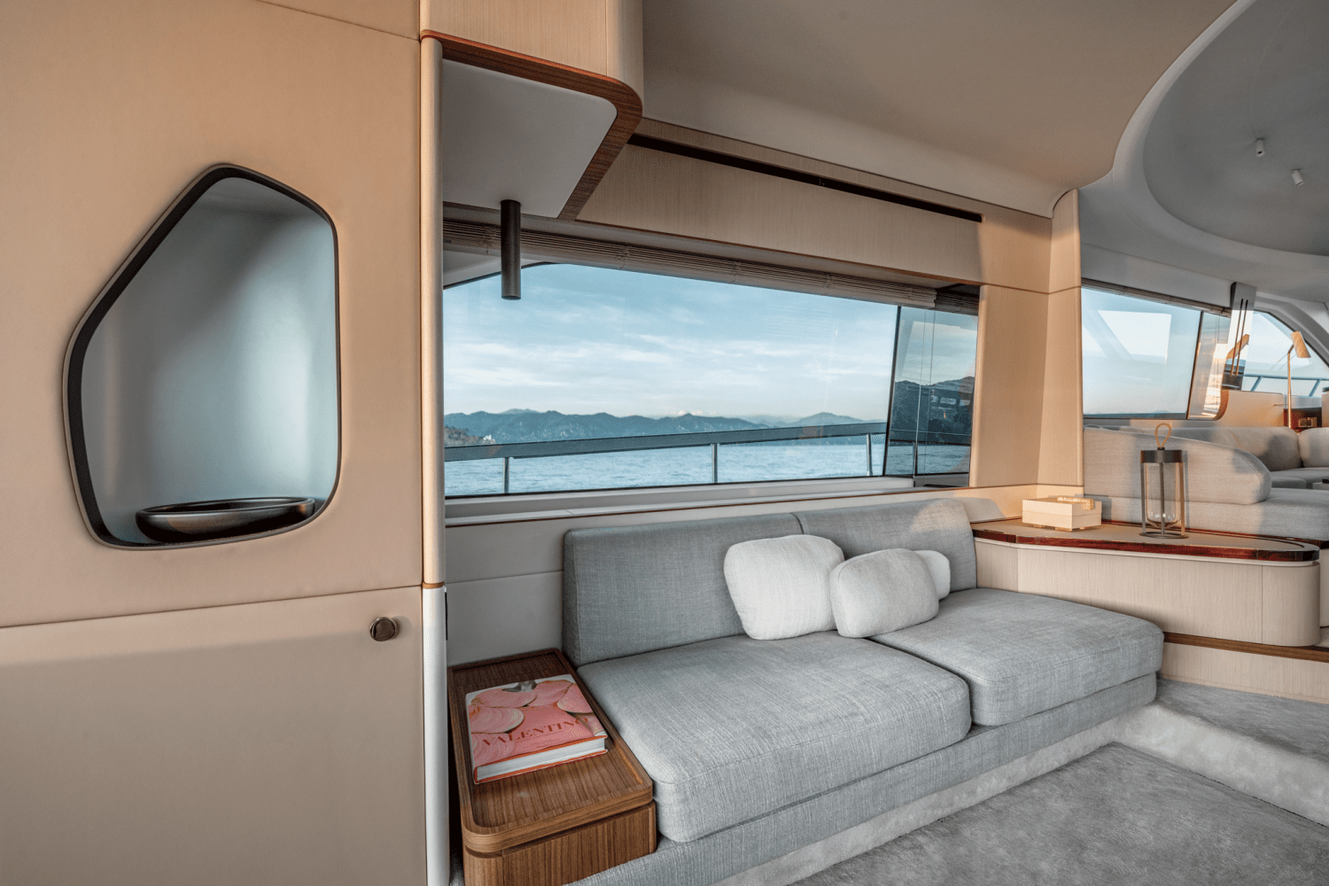 2026 Azimut Fly 63 Image Thumbnail #16