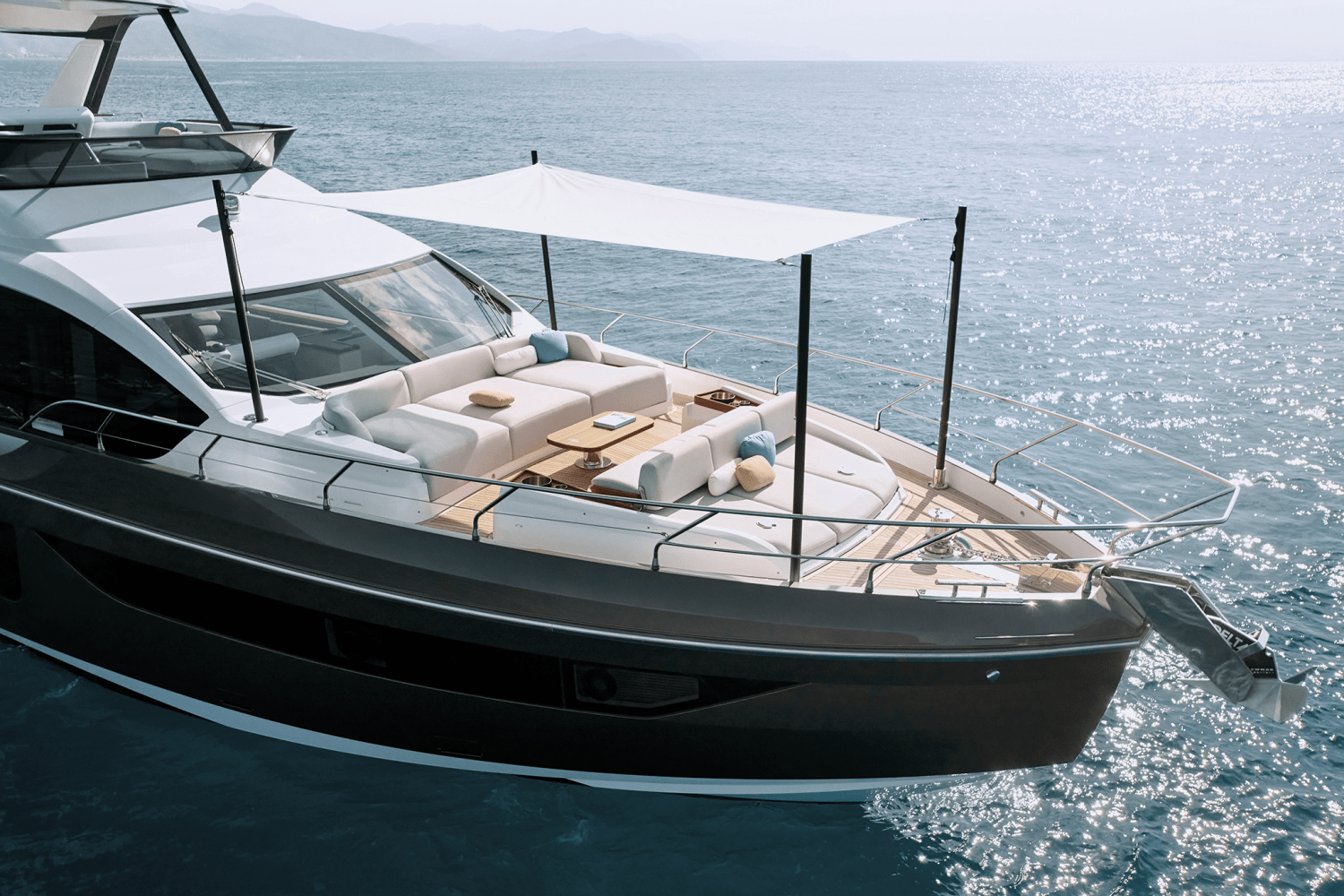 2026 Azimut Fly 63 Image Thumbnail #8